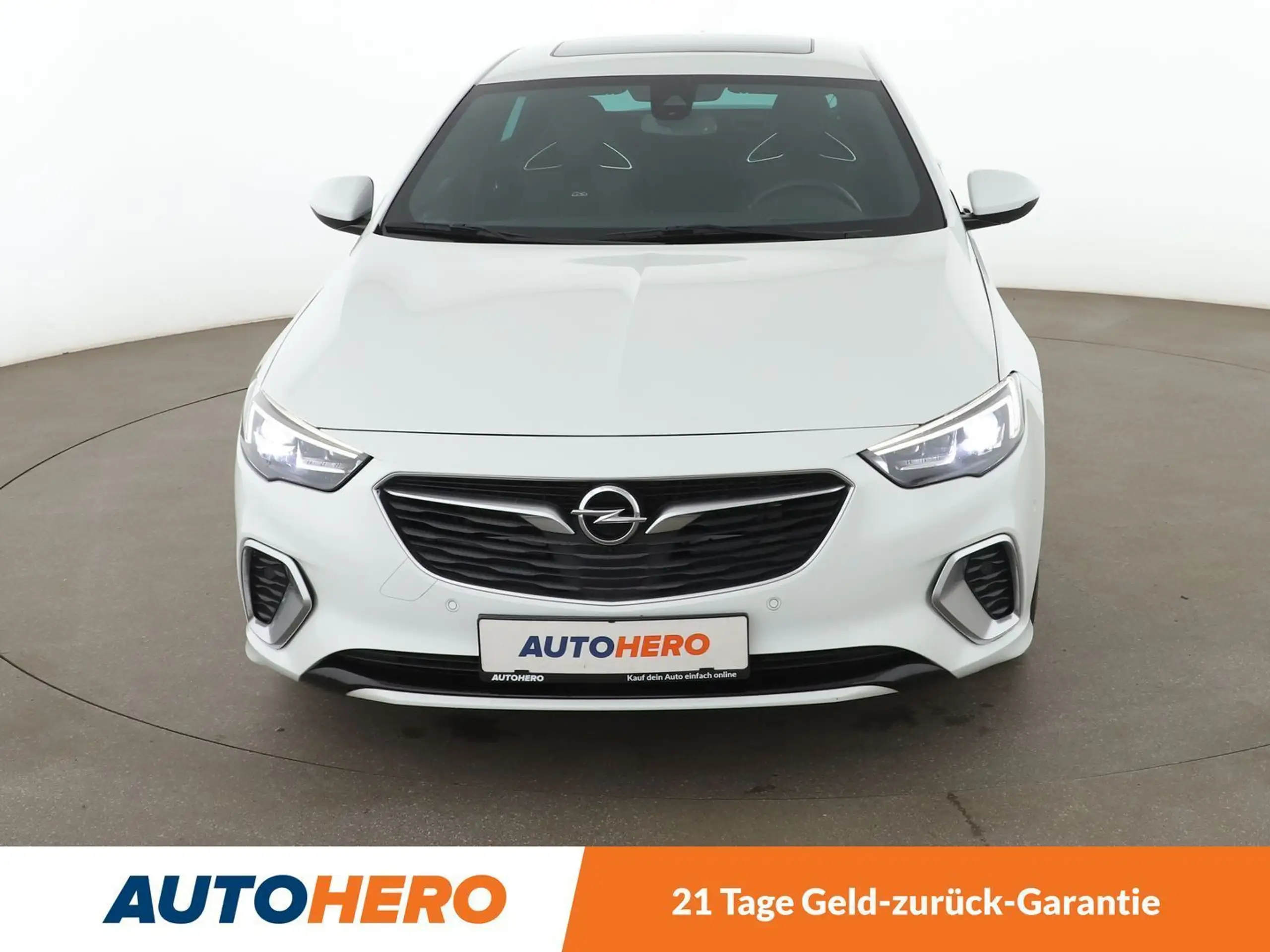 Opel - Insignia