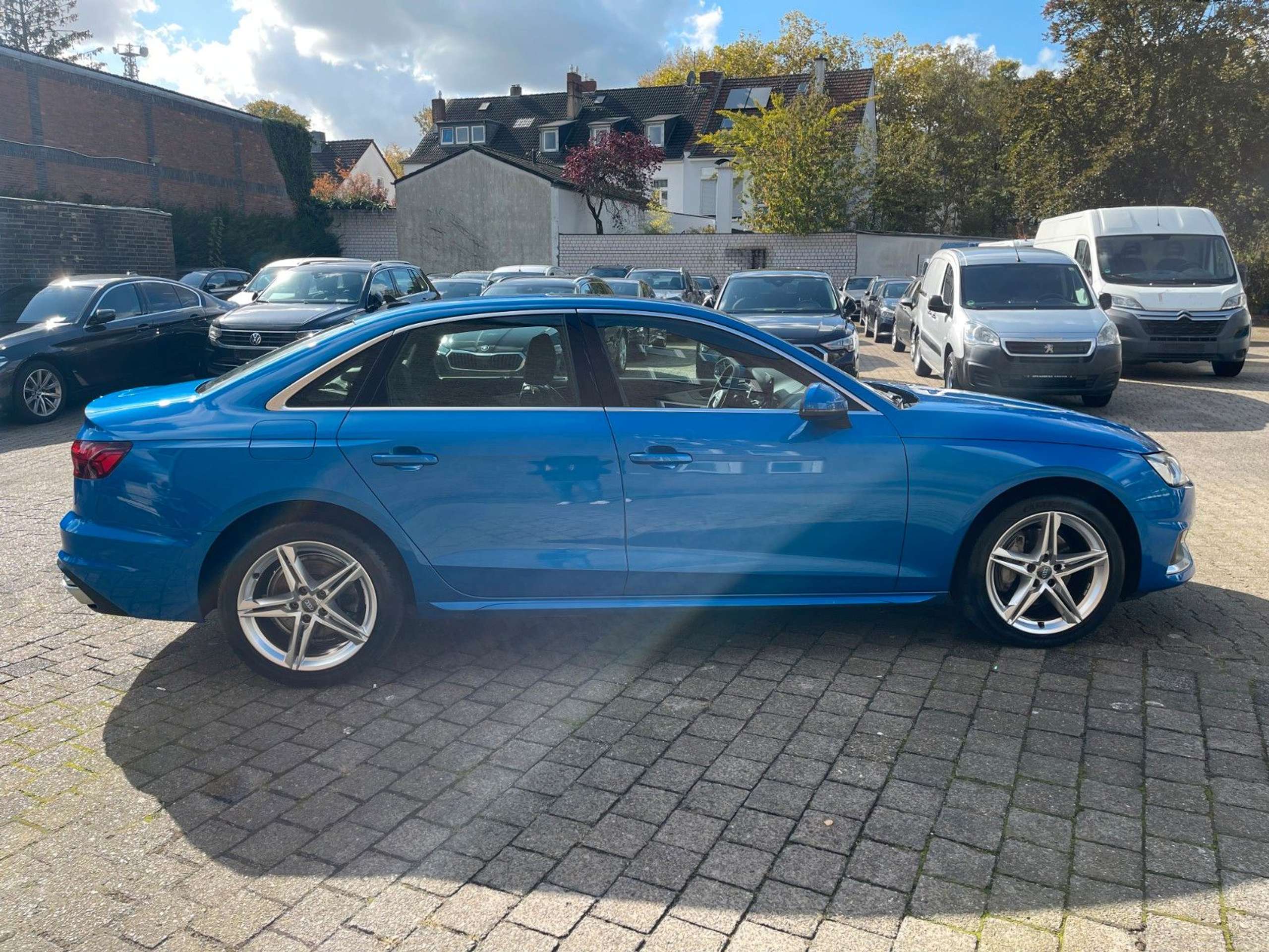 Audi - A4