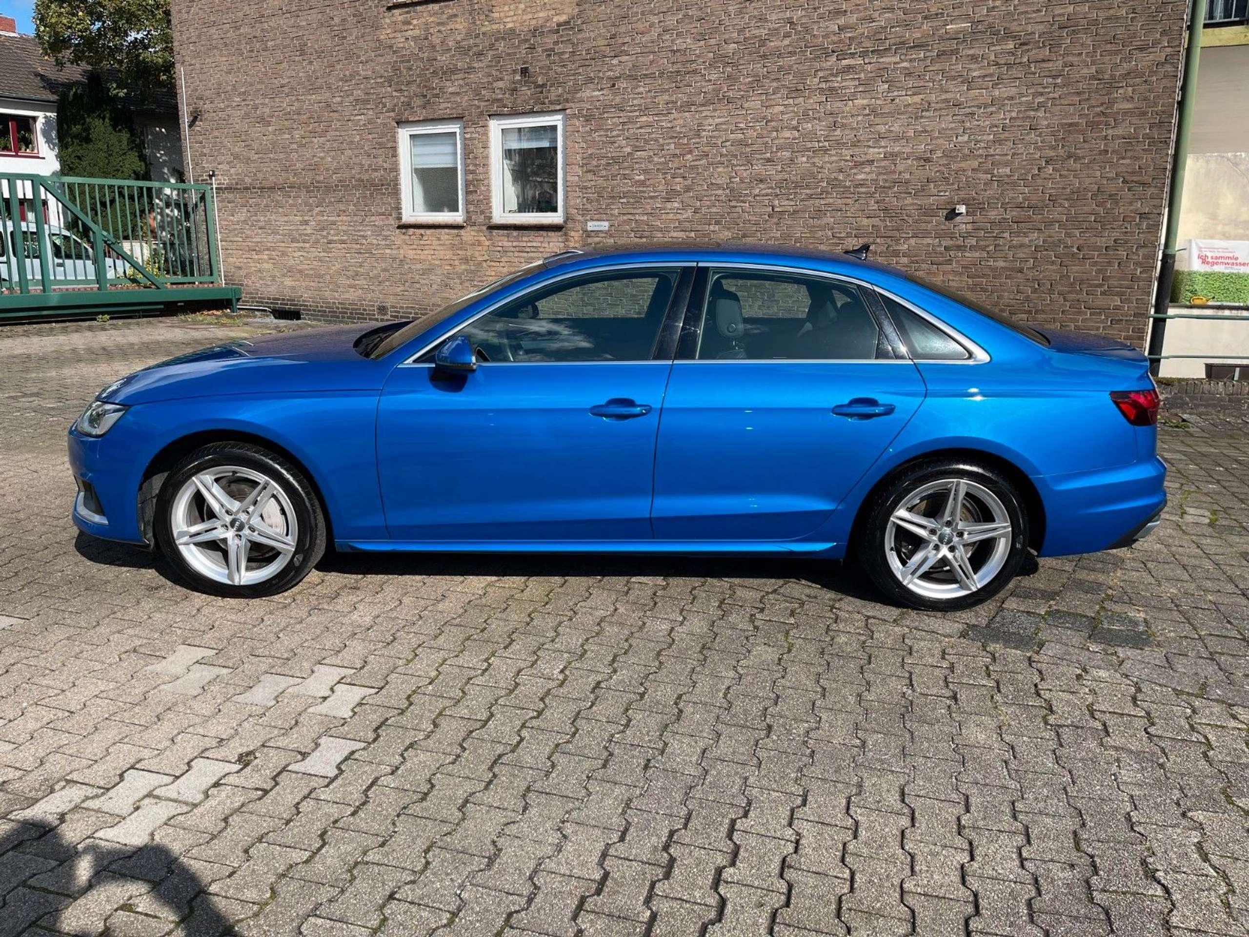 Audi - A4