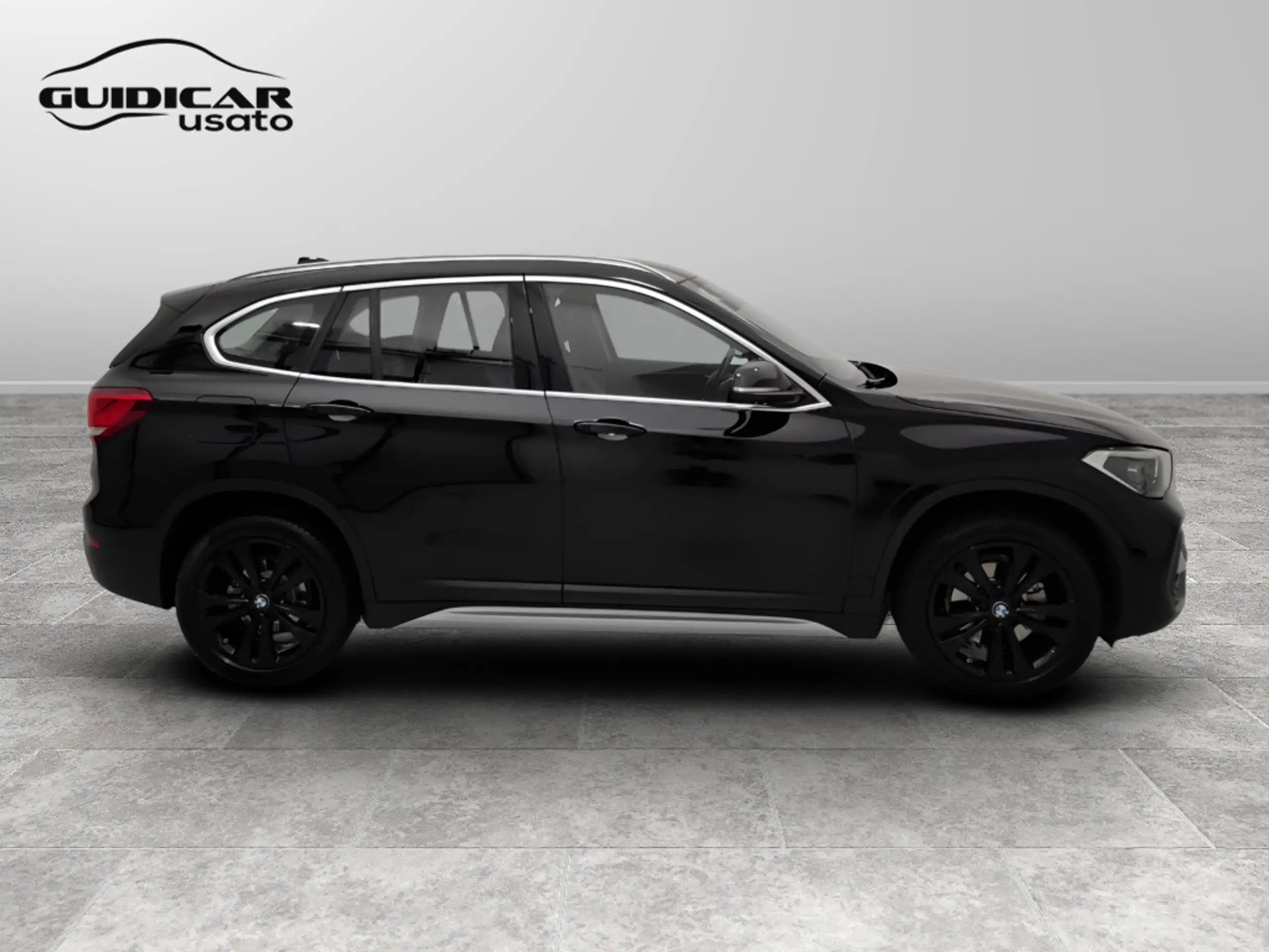 BMW - X1