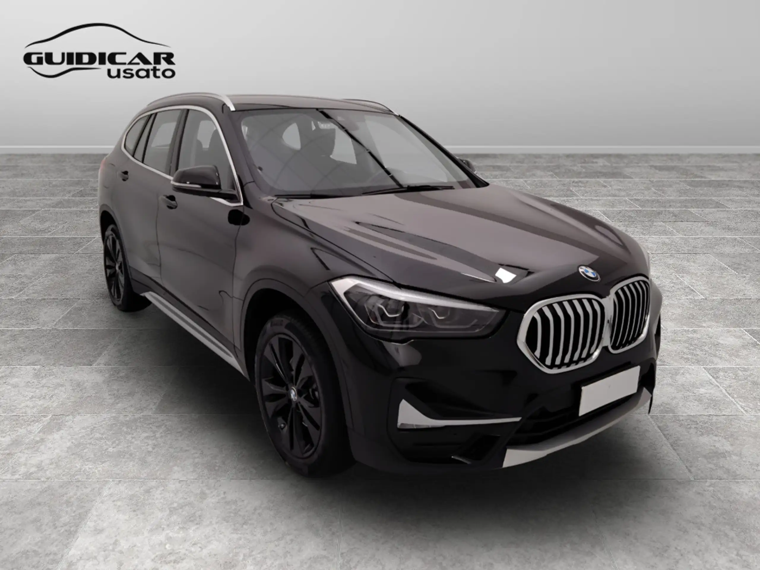 BMW - X1