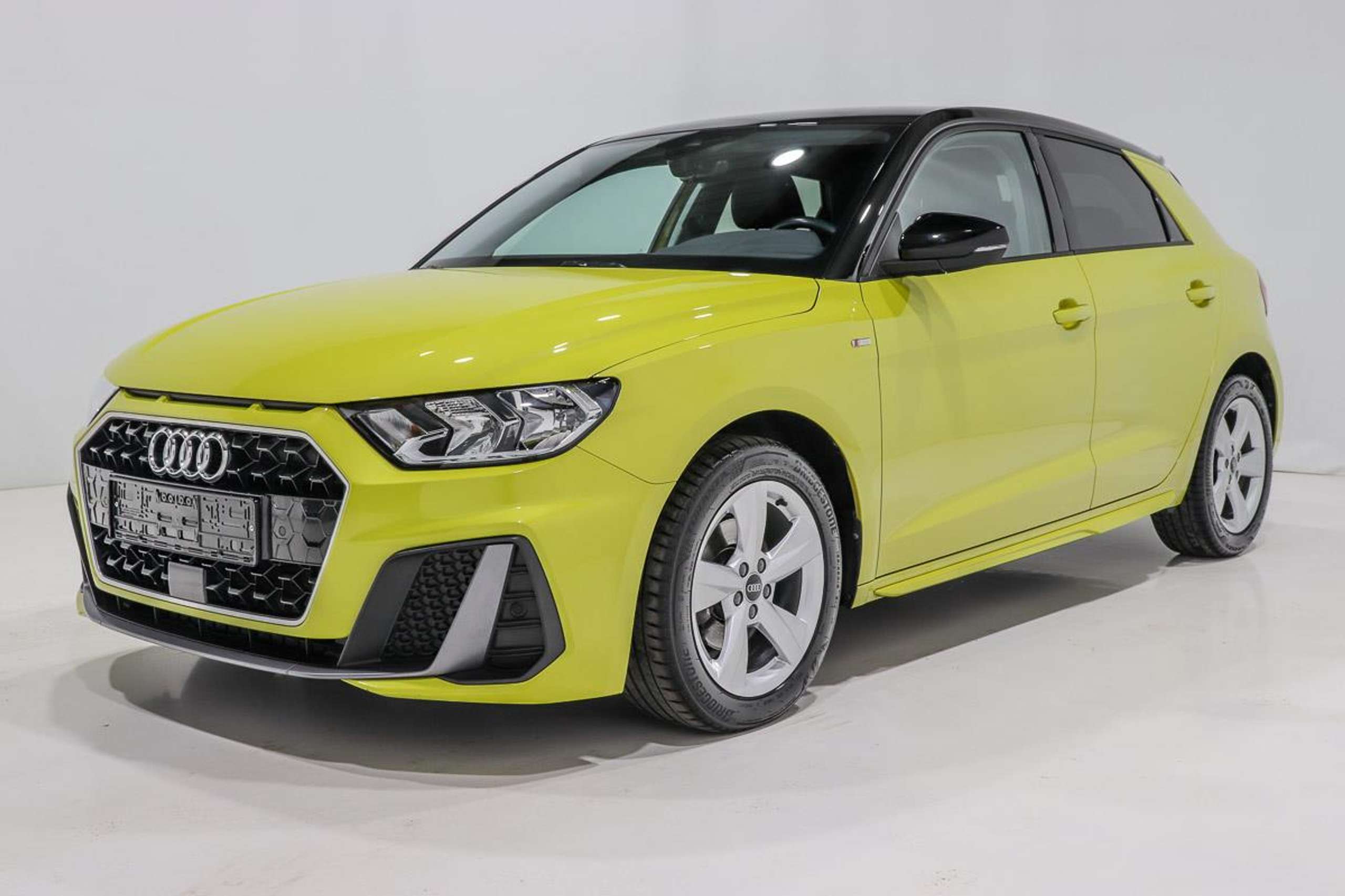 Audi - A1