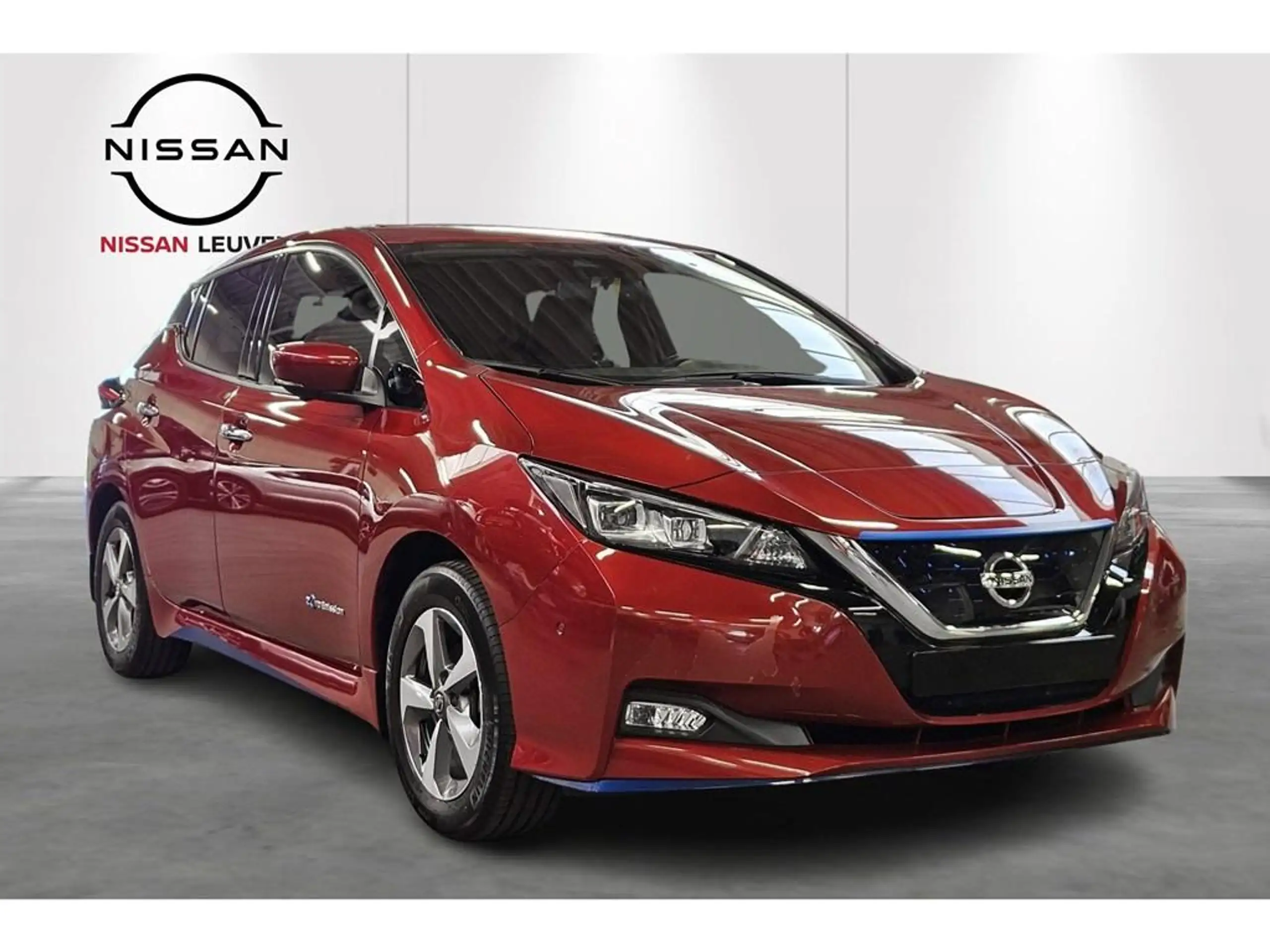 Nissan - Leaf