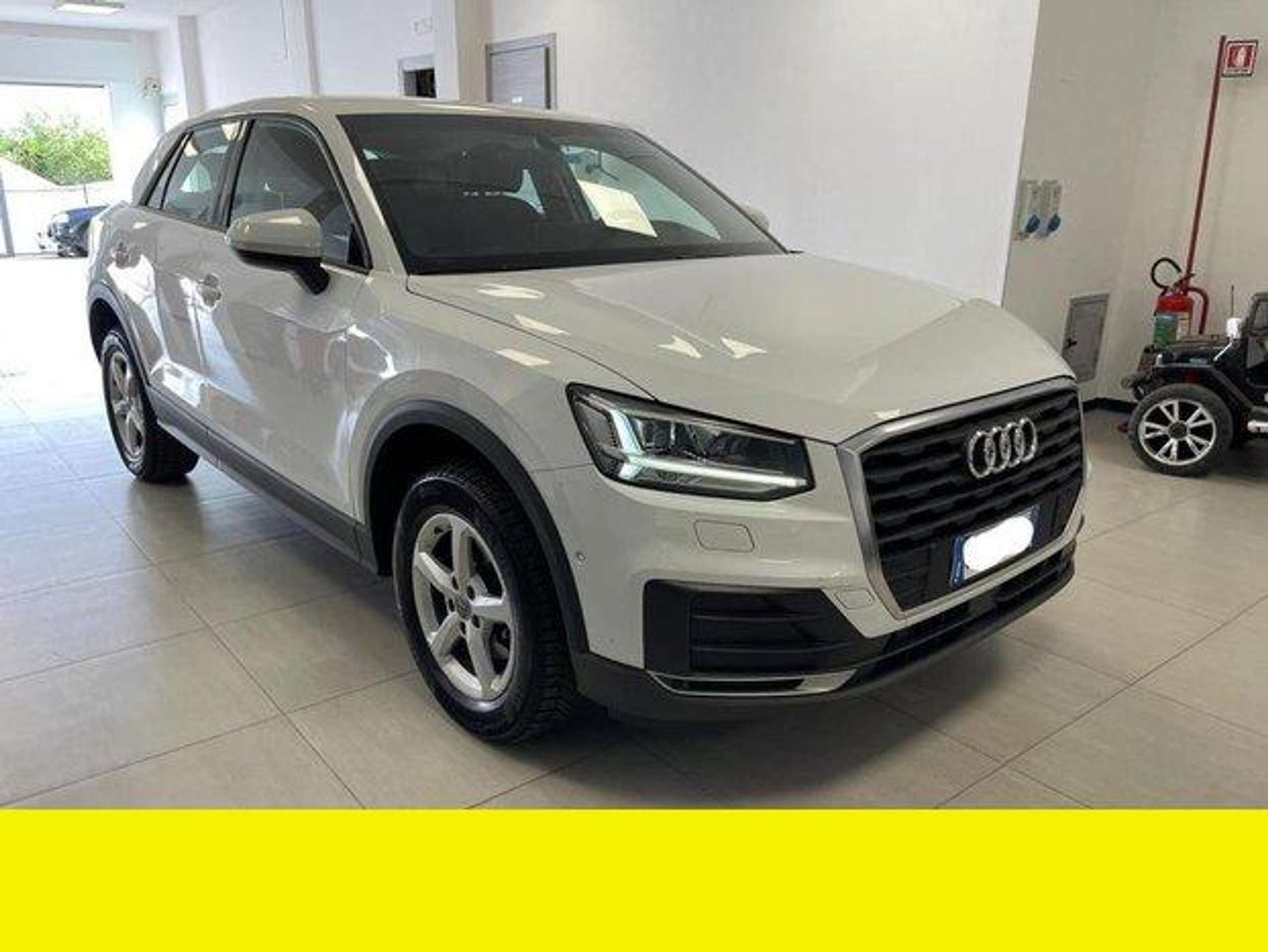 Audi - Q2