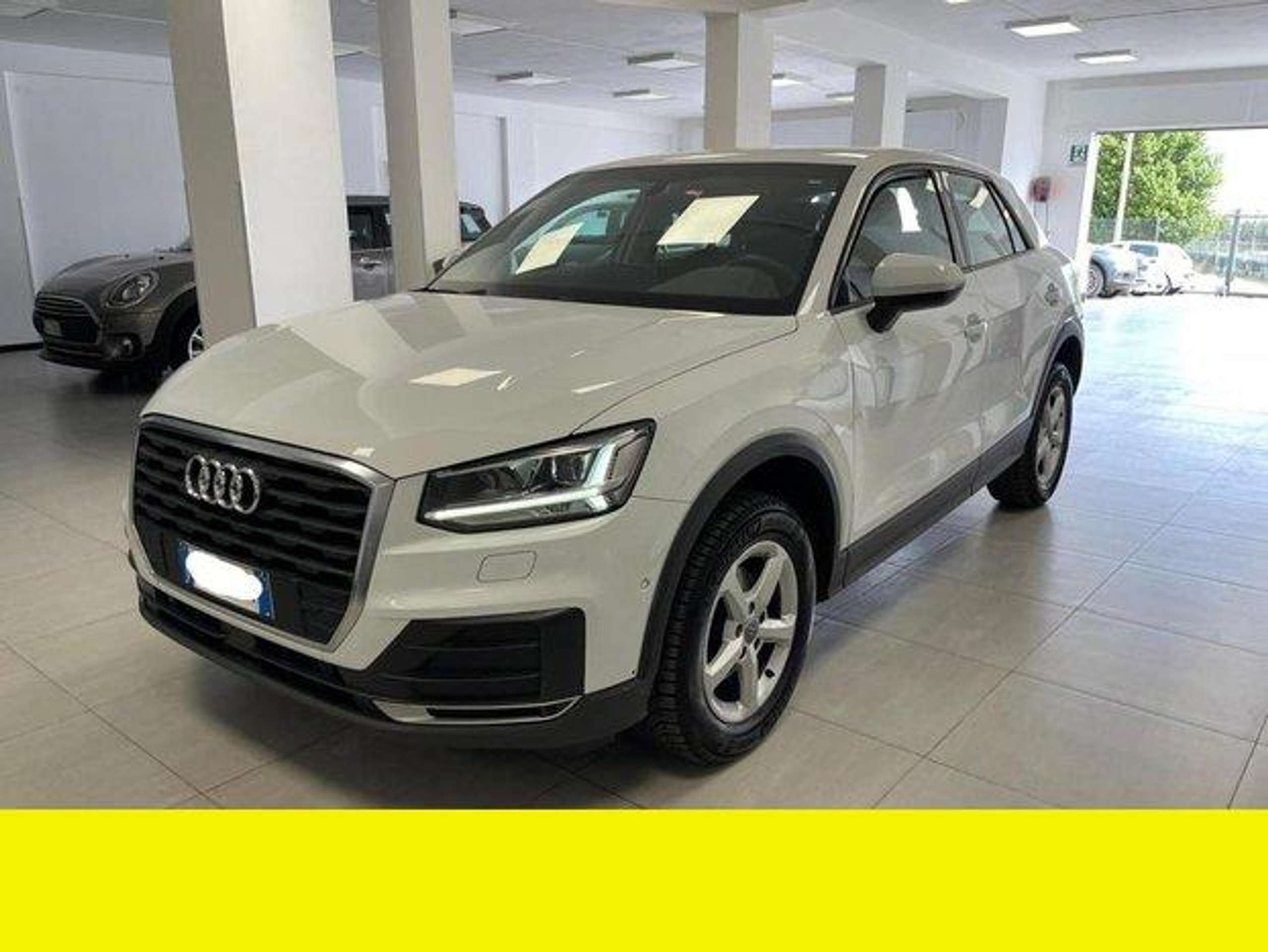 Audi - Q2