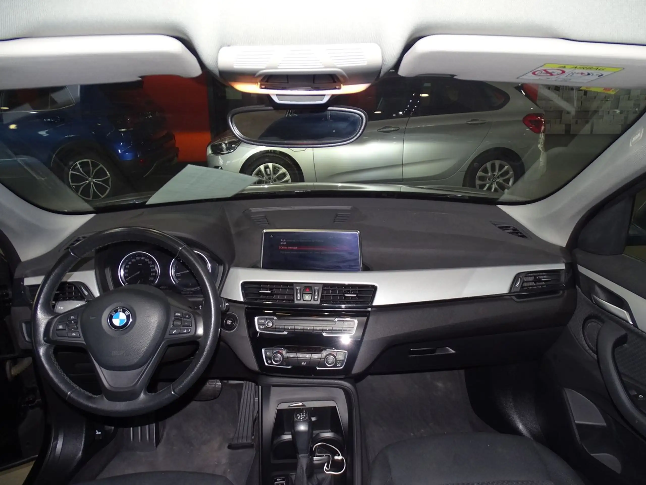 BMW - X1