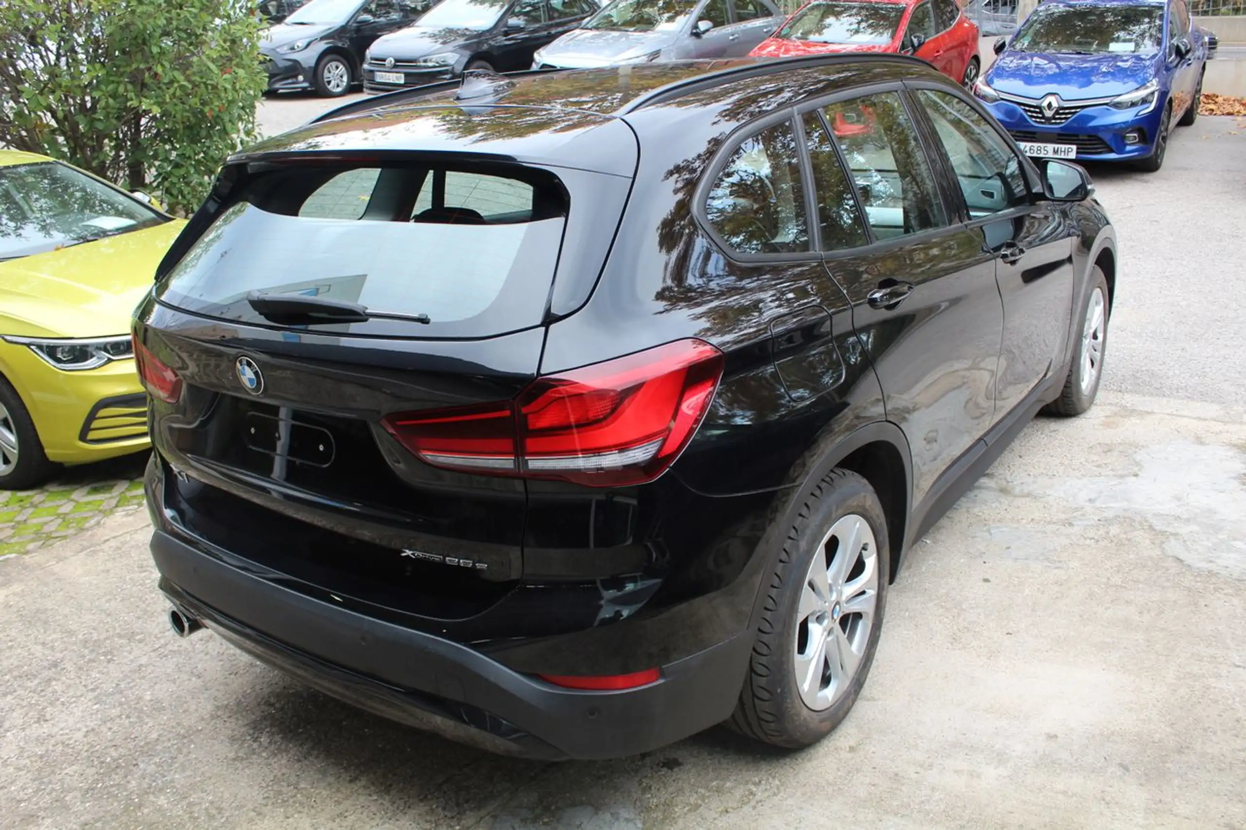 BMW - X1