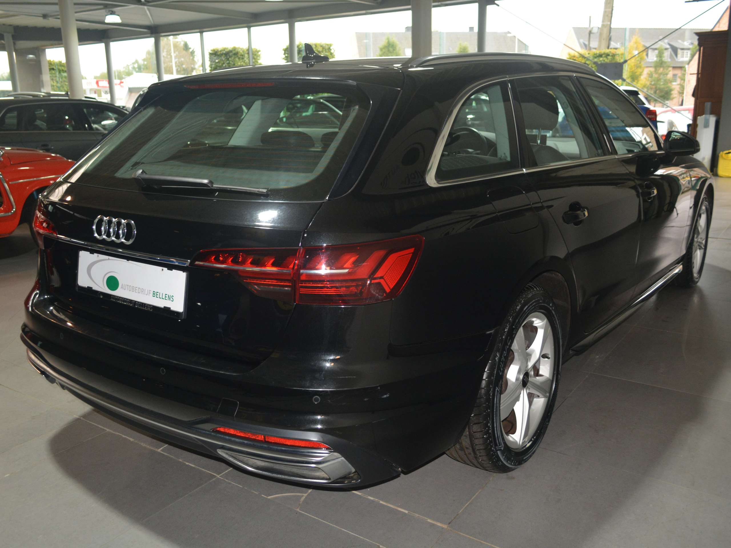 Audi - A4