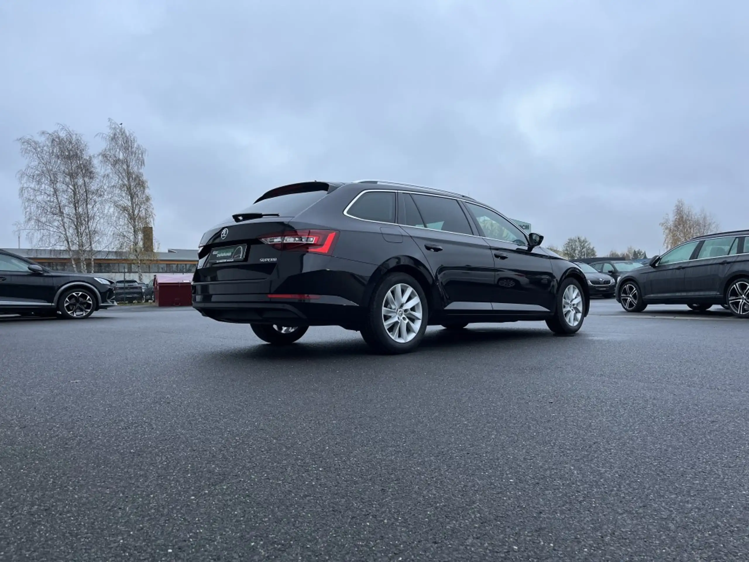 Skoda - Superb