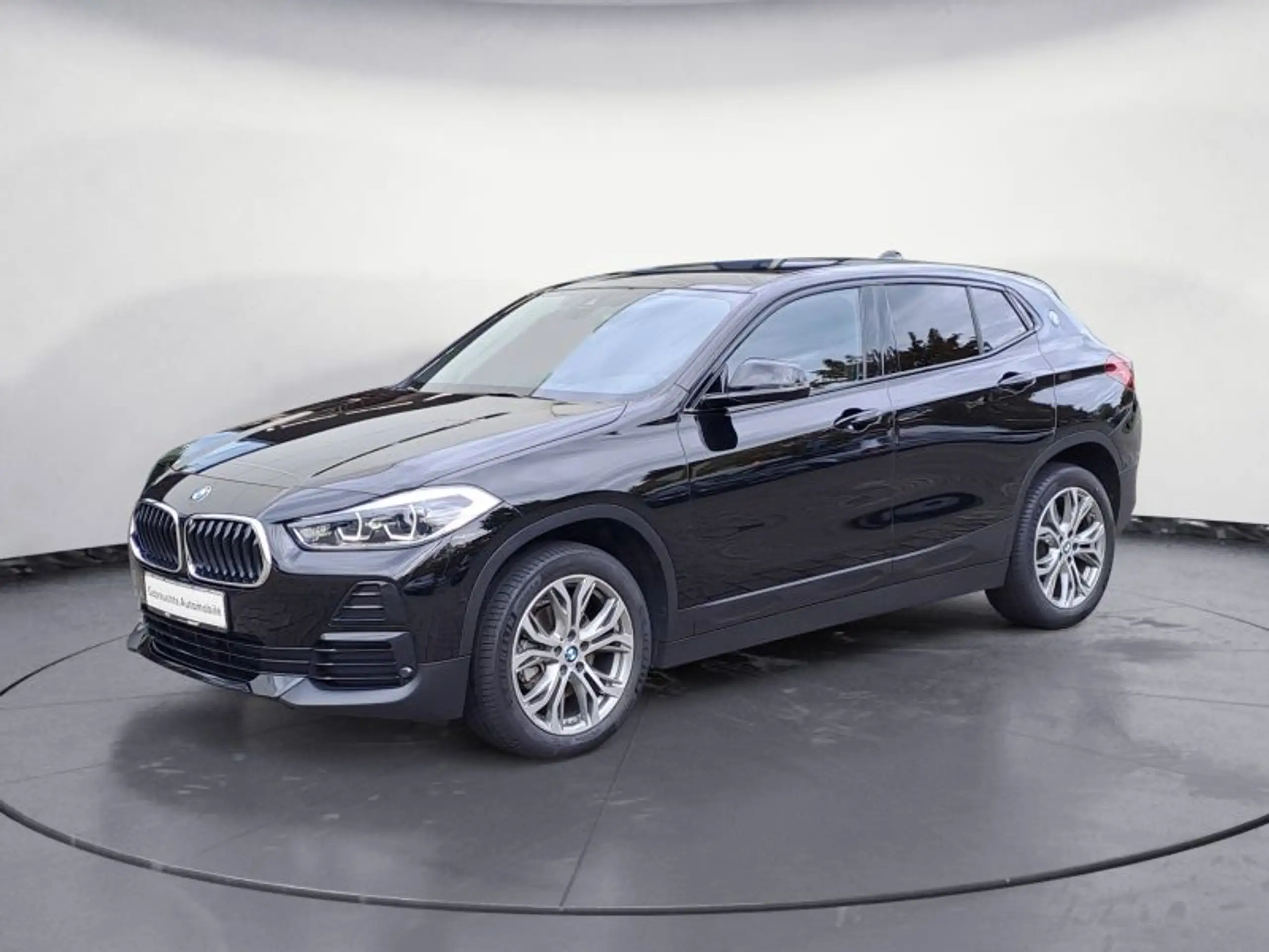 BMW - X2