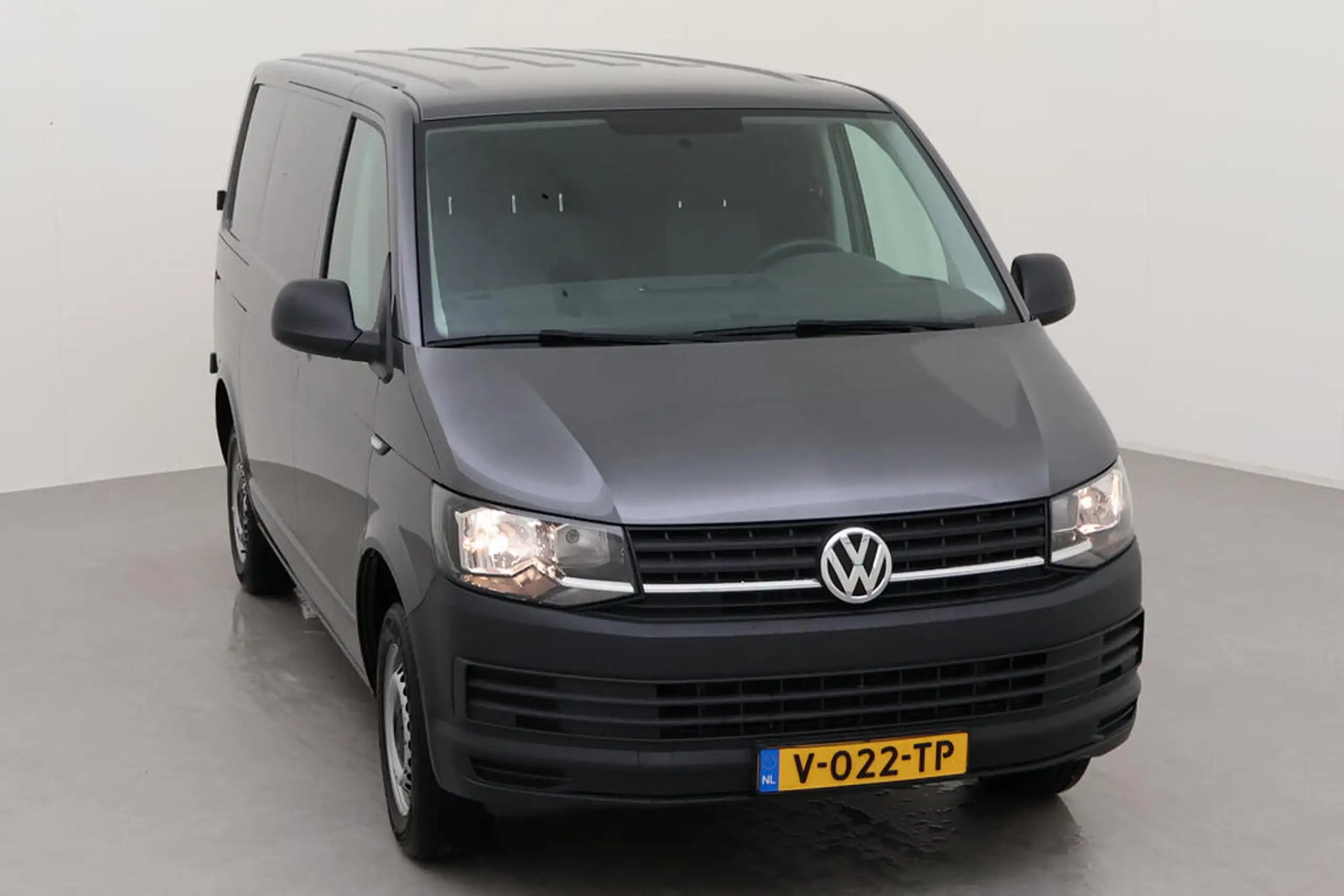 Volkswagen - T6 Transporter