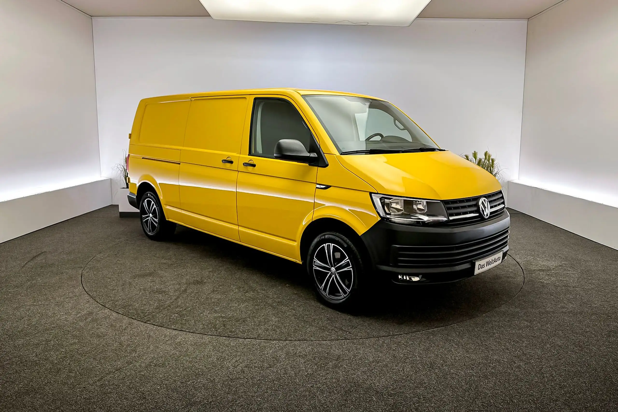 Volkswagen - T6 Transporter