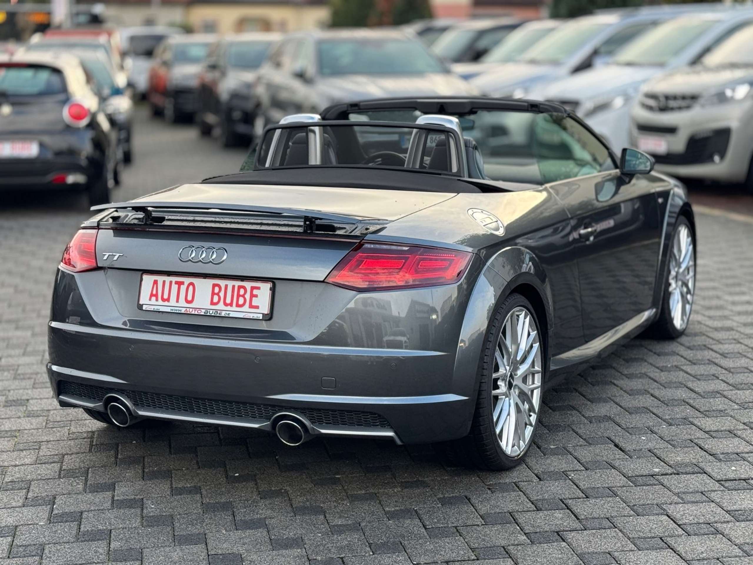 Audi - TT