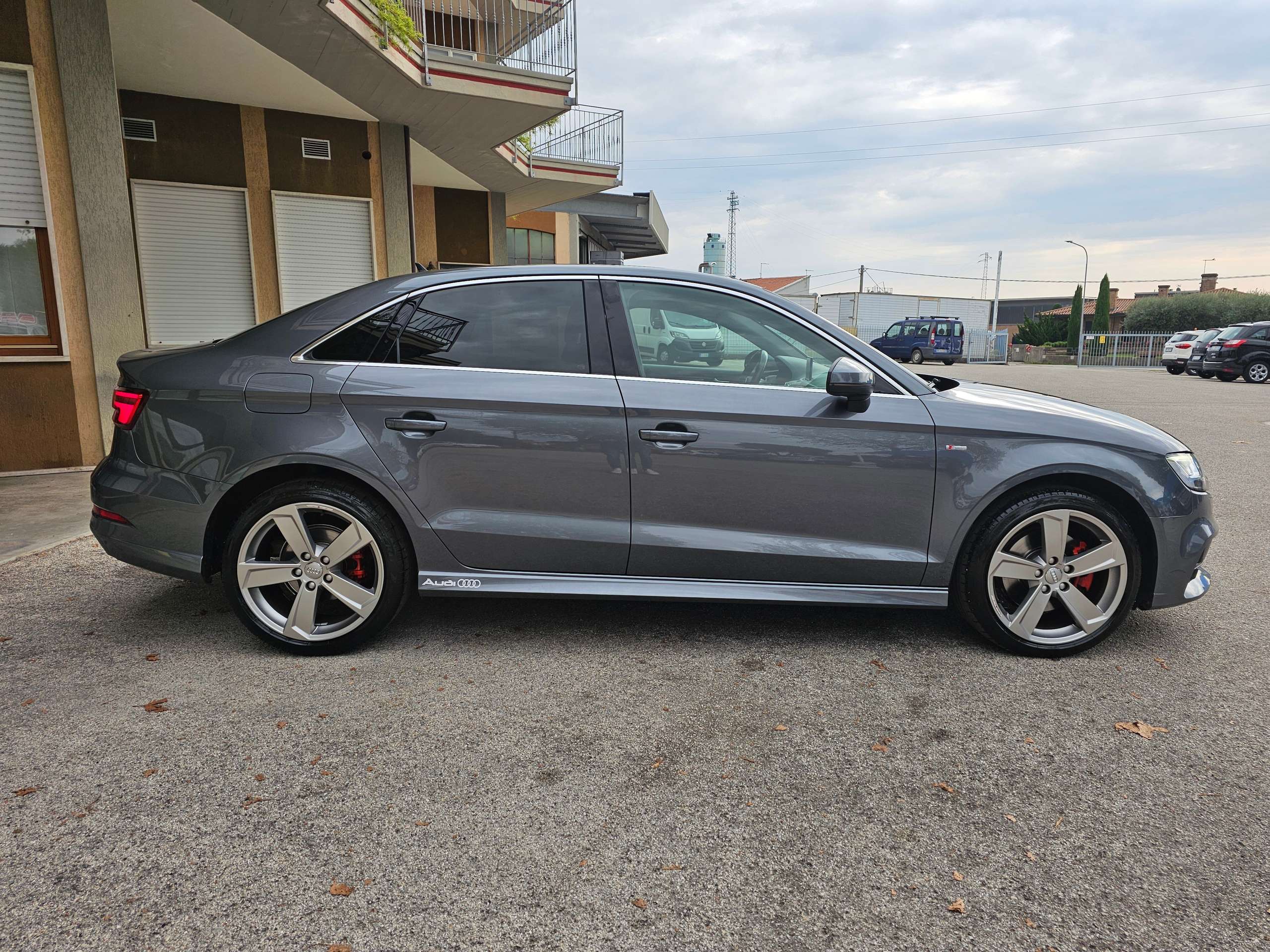 Audi - A3