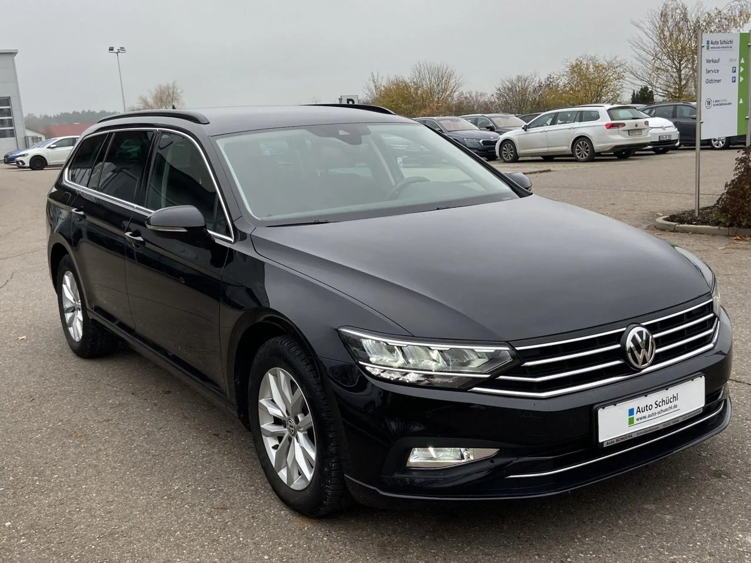 Volkswagen - Passat Variant