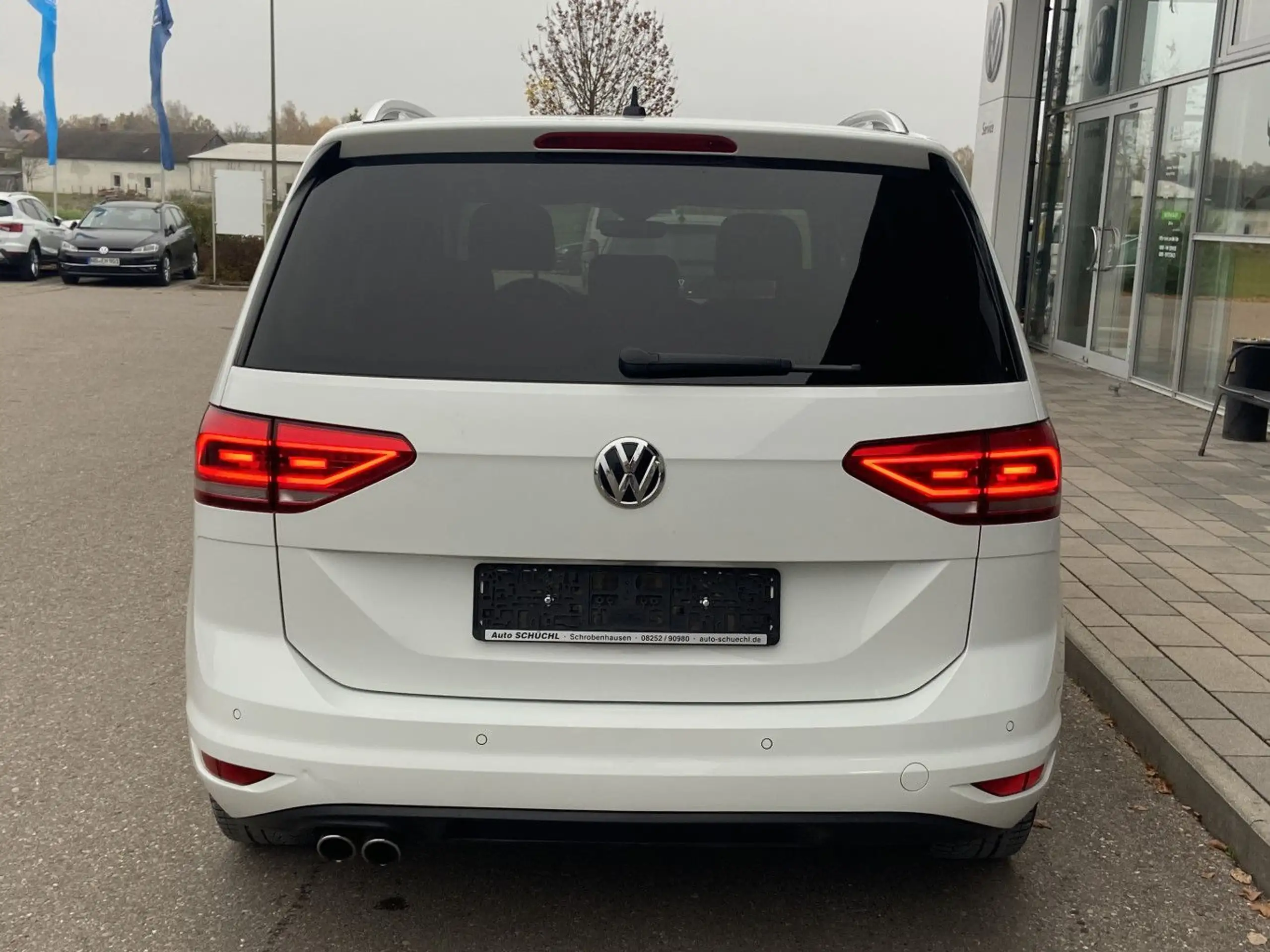 Volkswagen - Touran