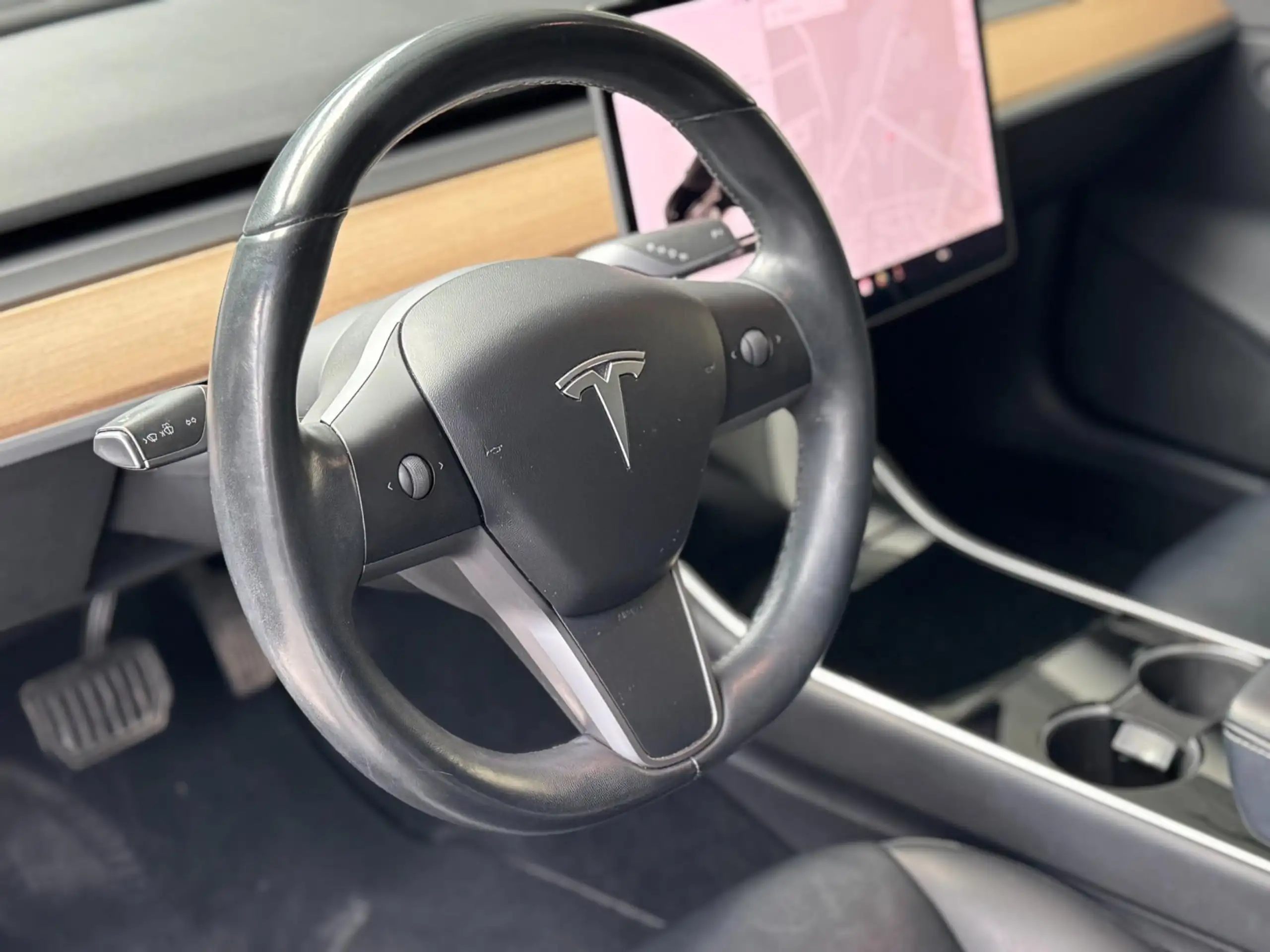 Tesla - Model 3