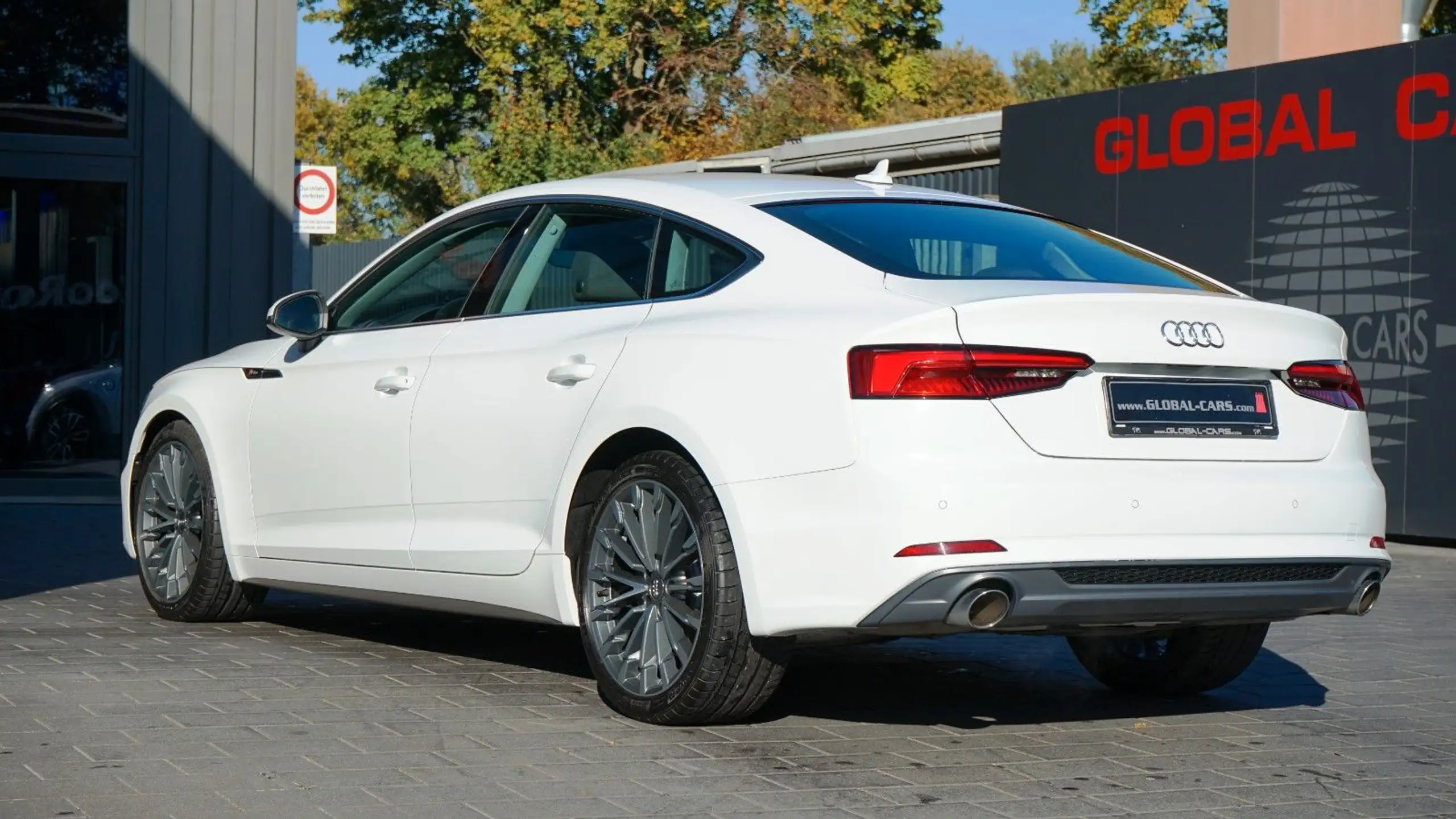 Audi - A5