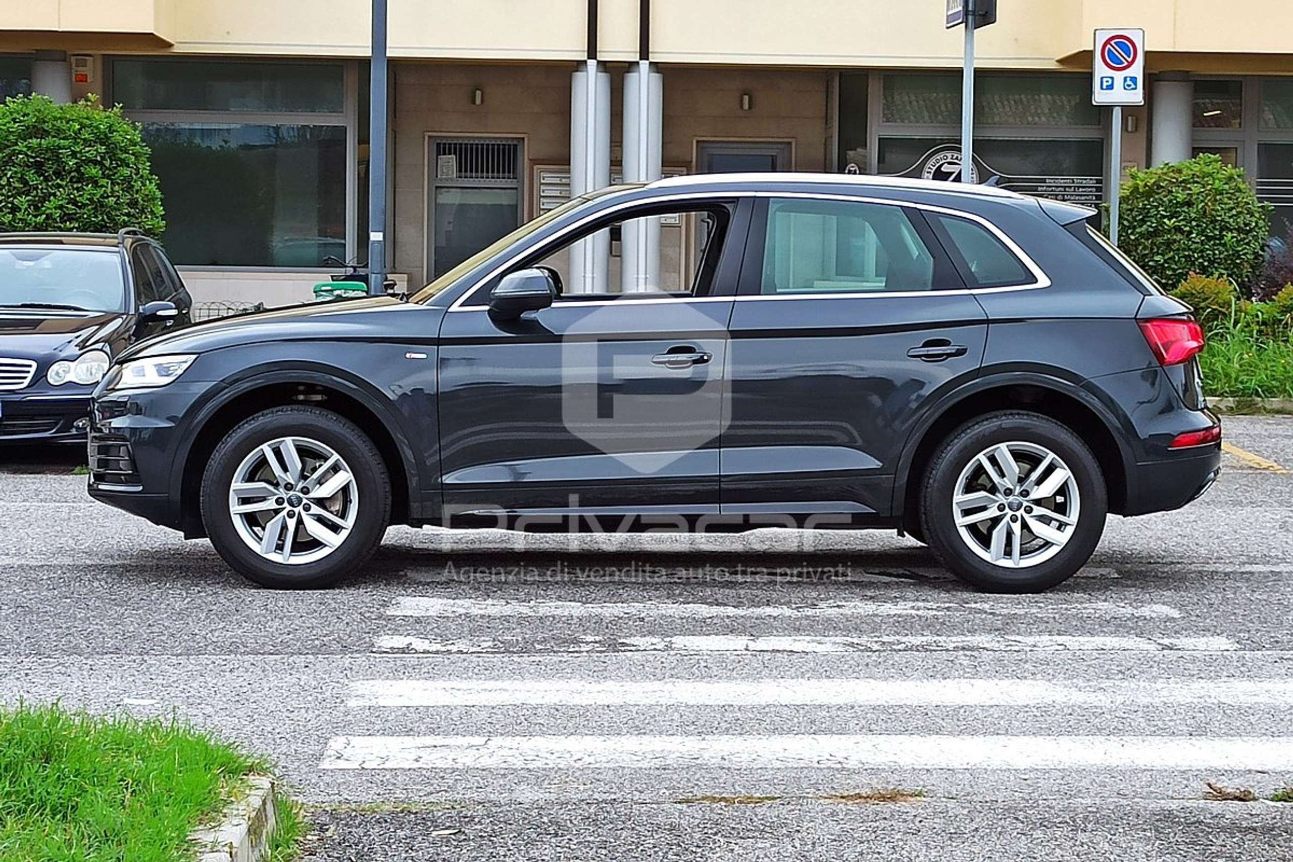 Audi - Q5