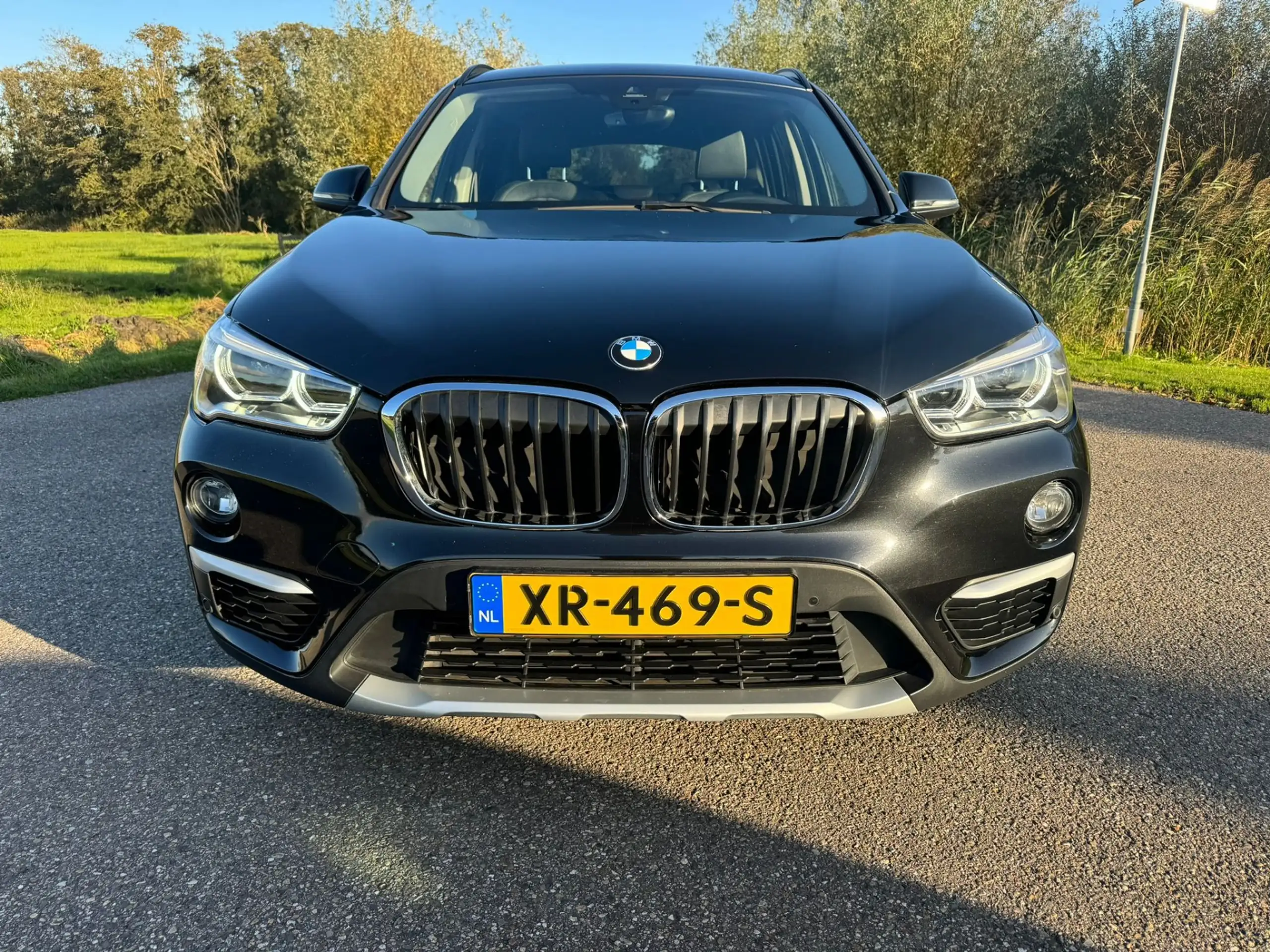 BMW - X1