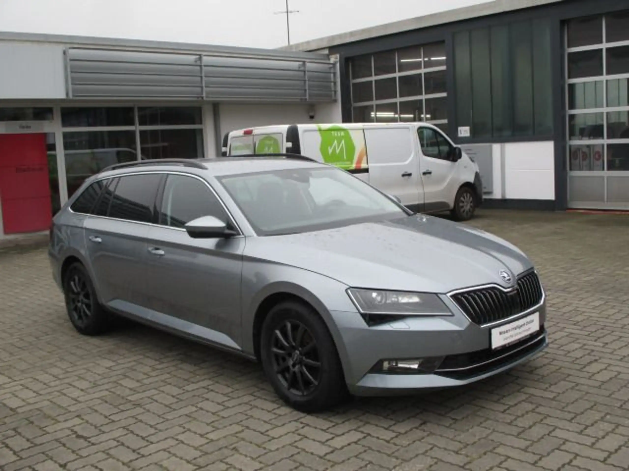 Skoda - Superb