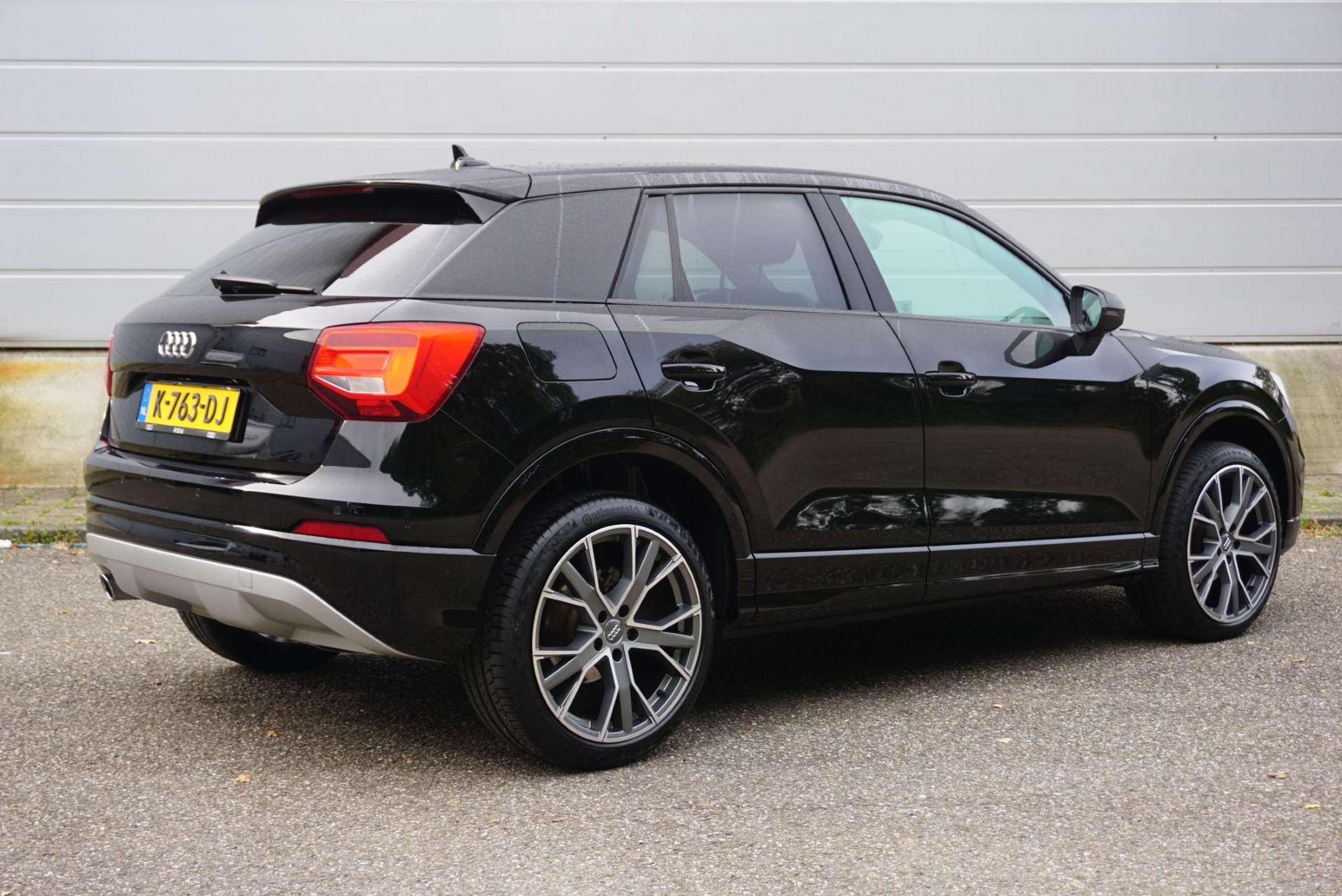 Audi - Q2