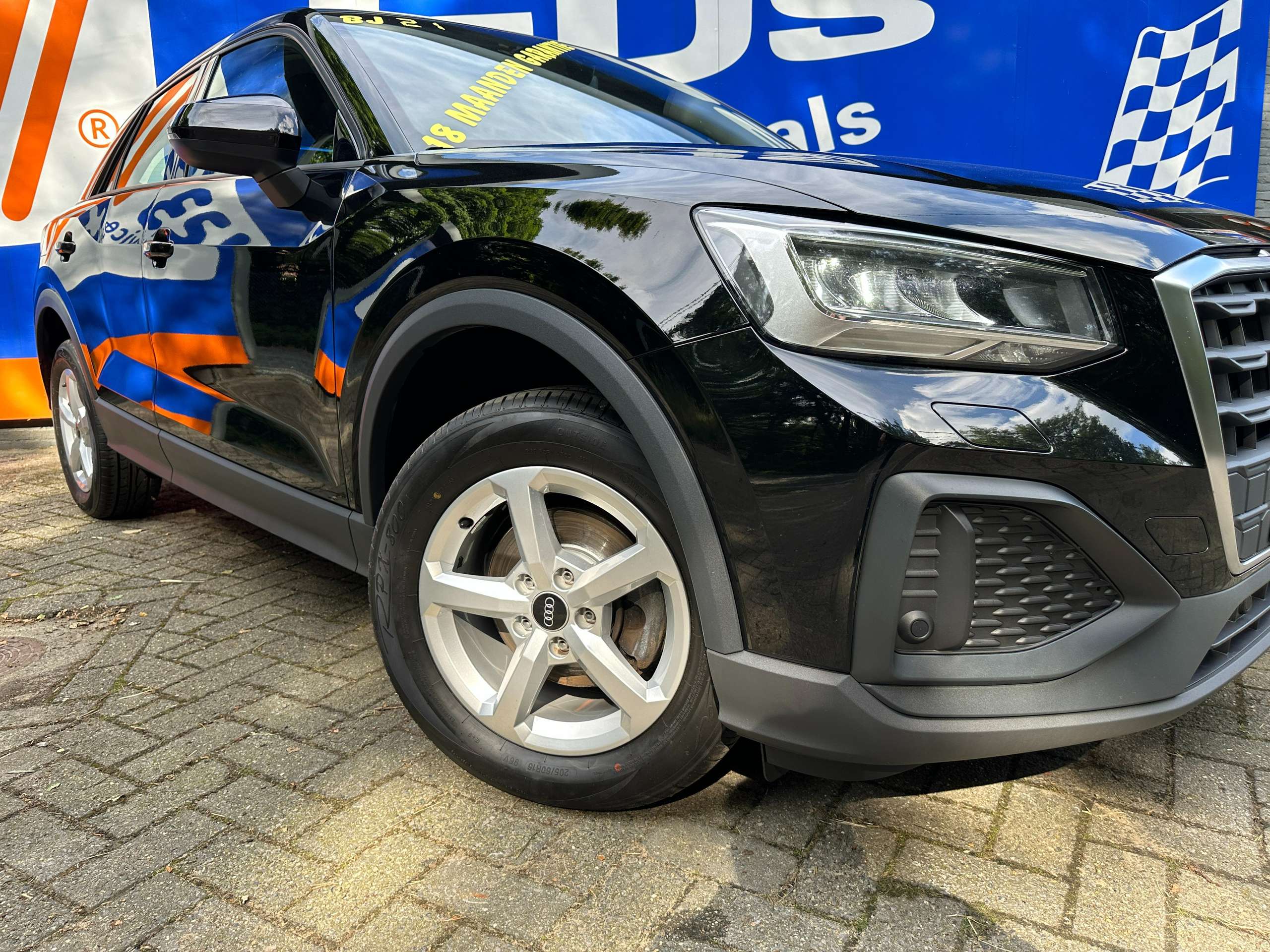 Audi - Q2