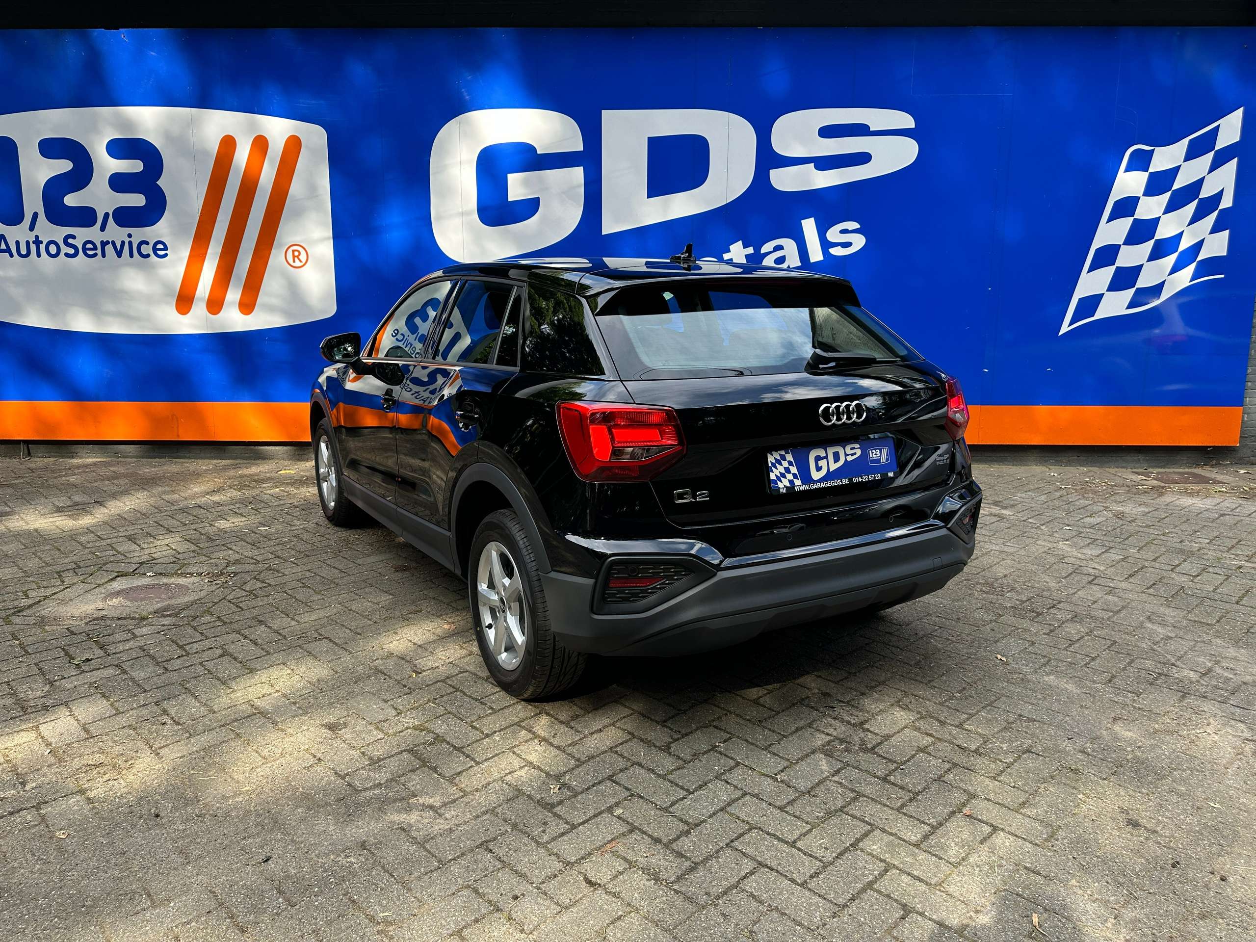 Audi - Q2