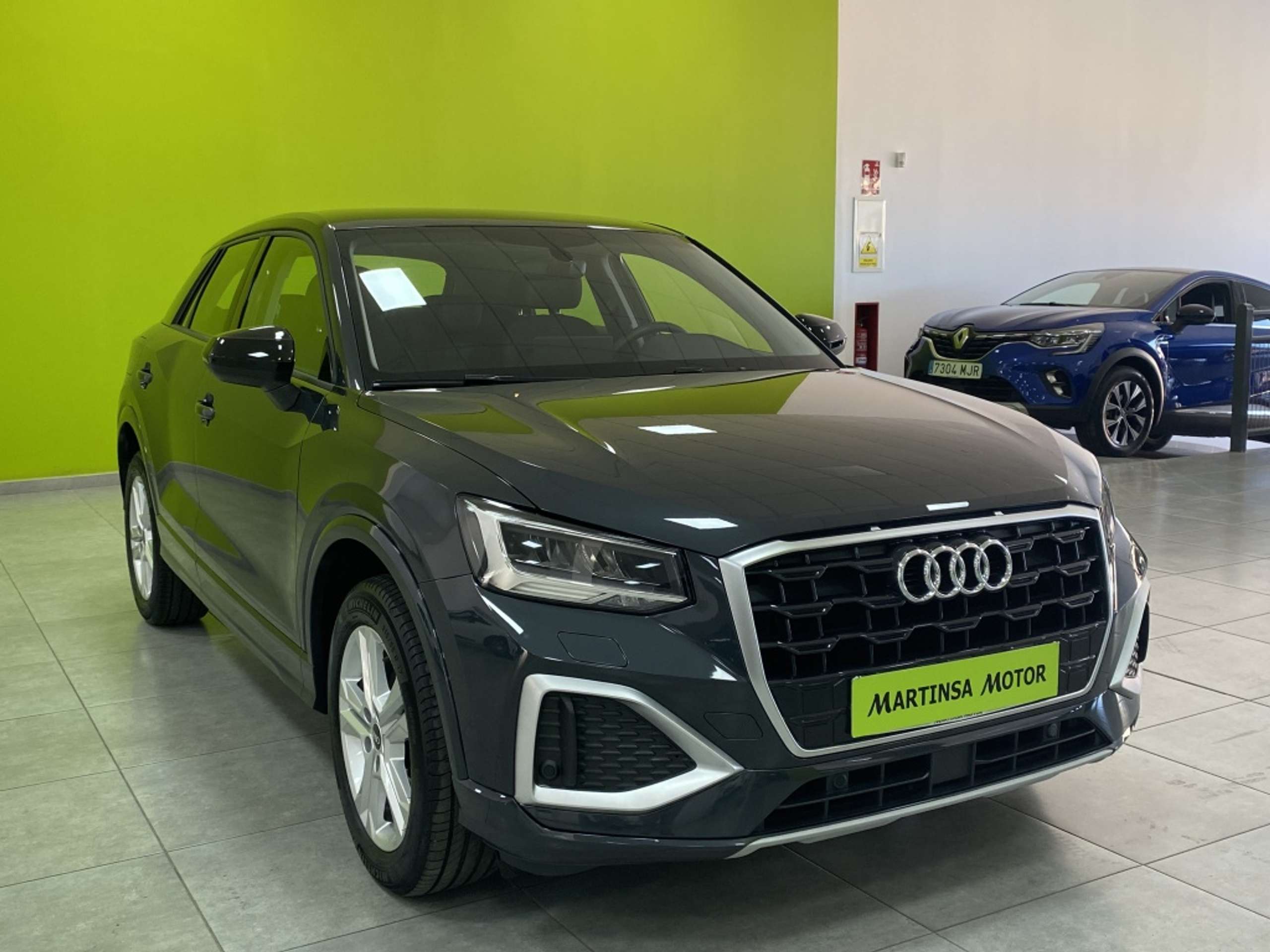 Audi - Q2