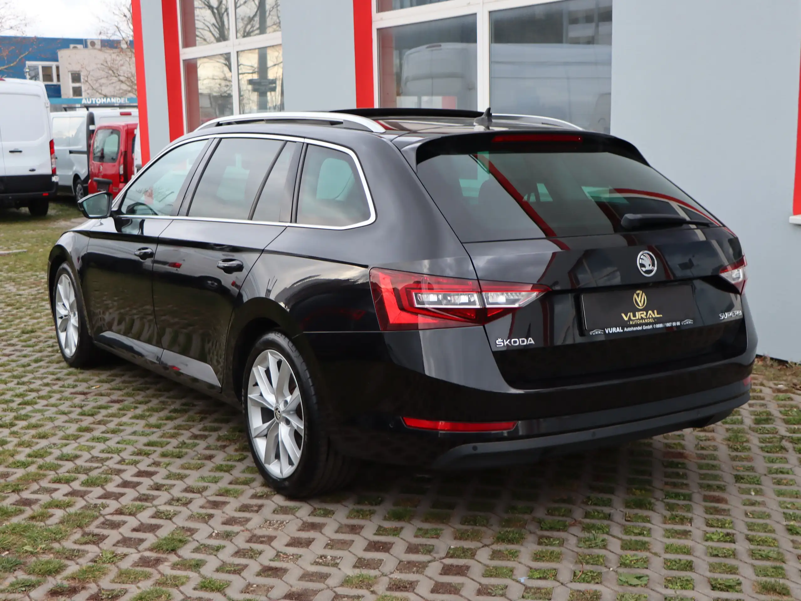 Skoda - Superb