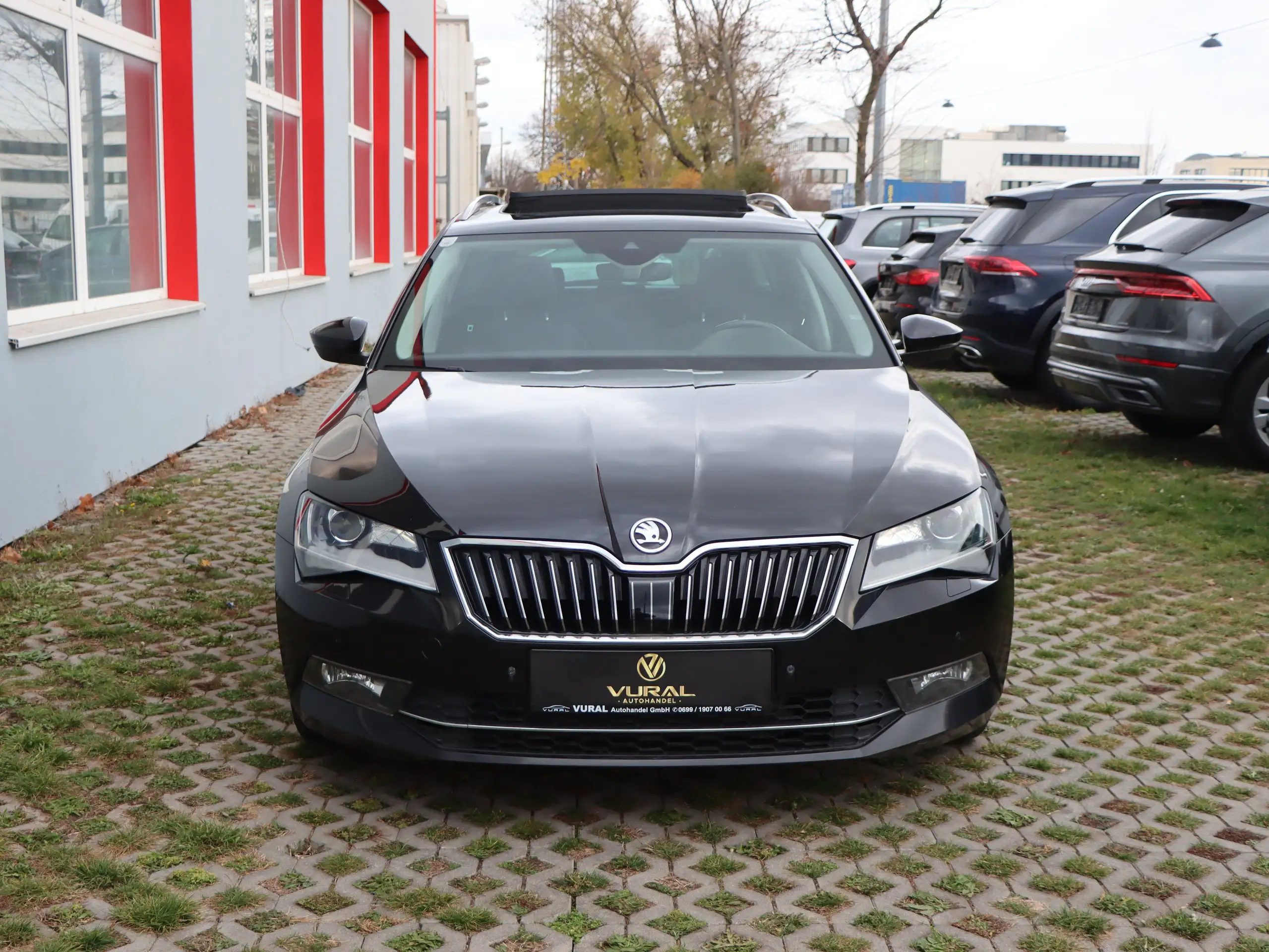 Skoda - Superb