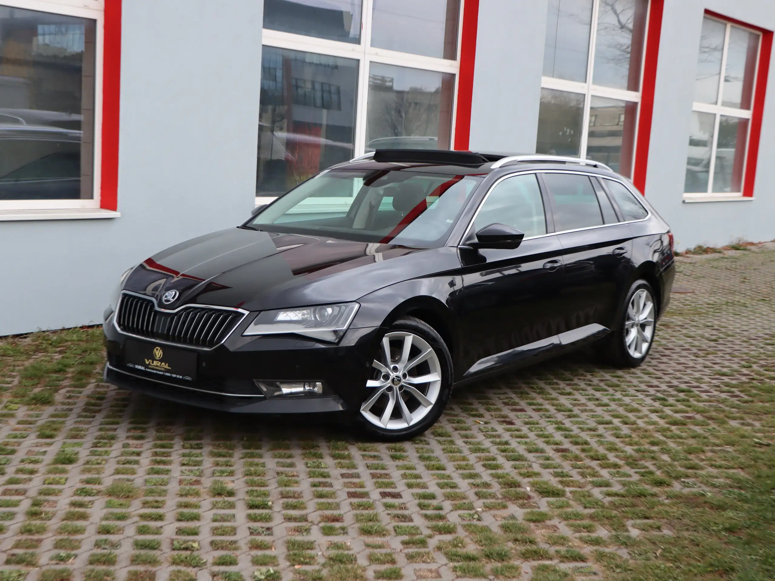 Skoda - Superb