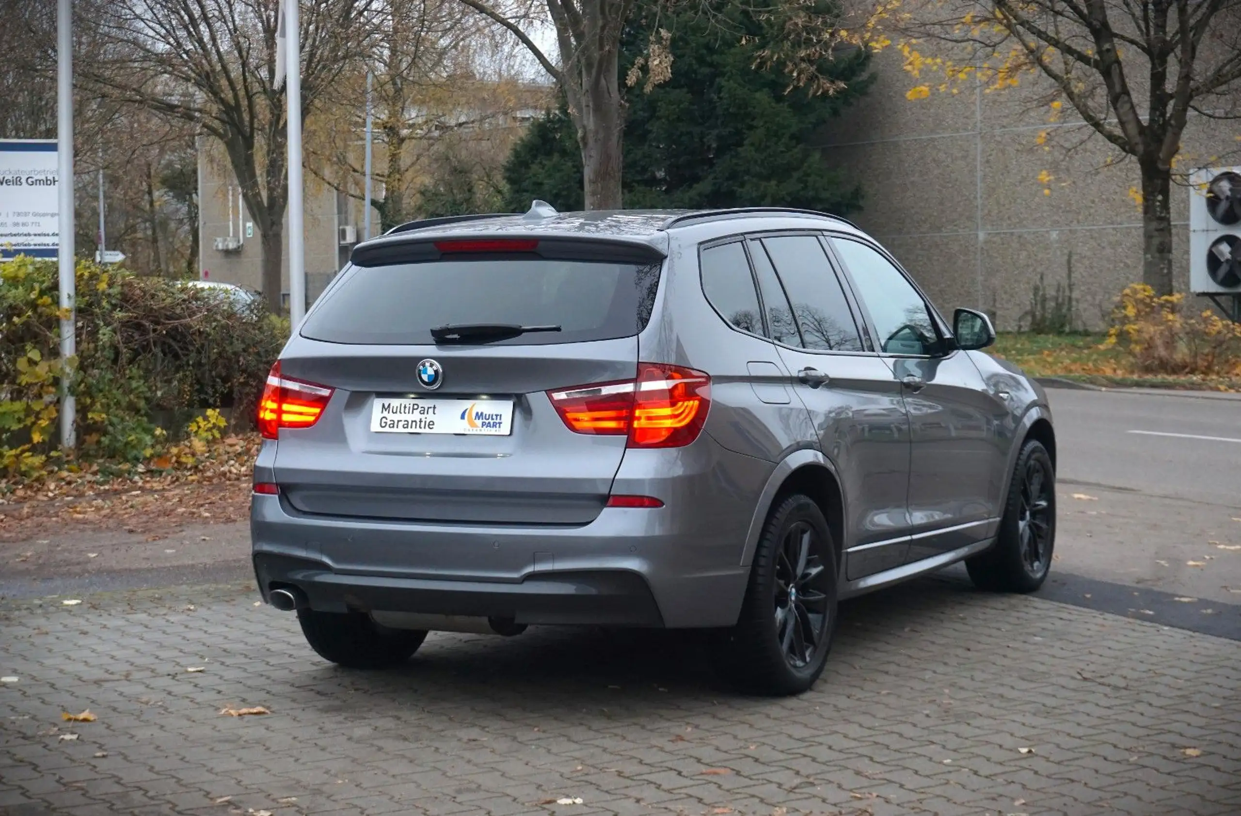 BMW - X3