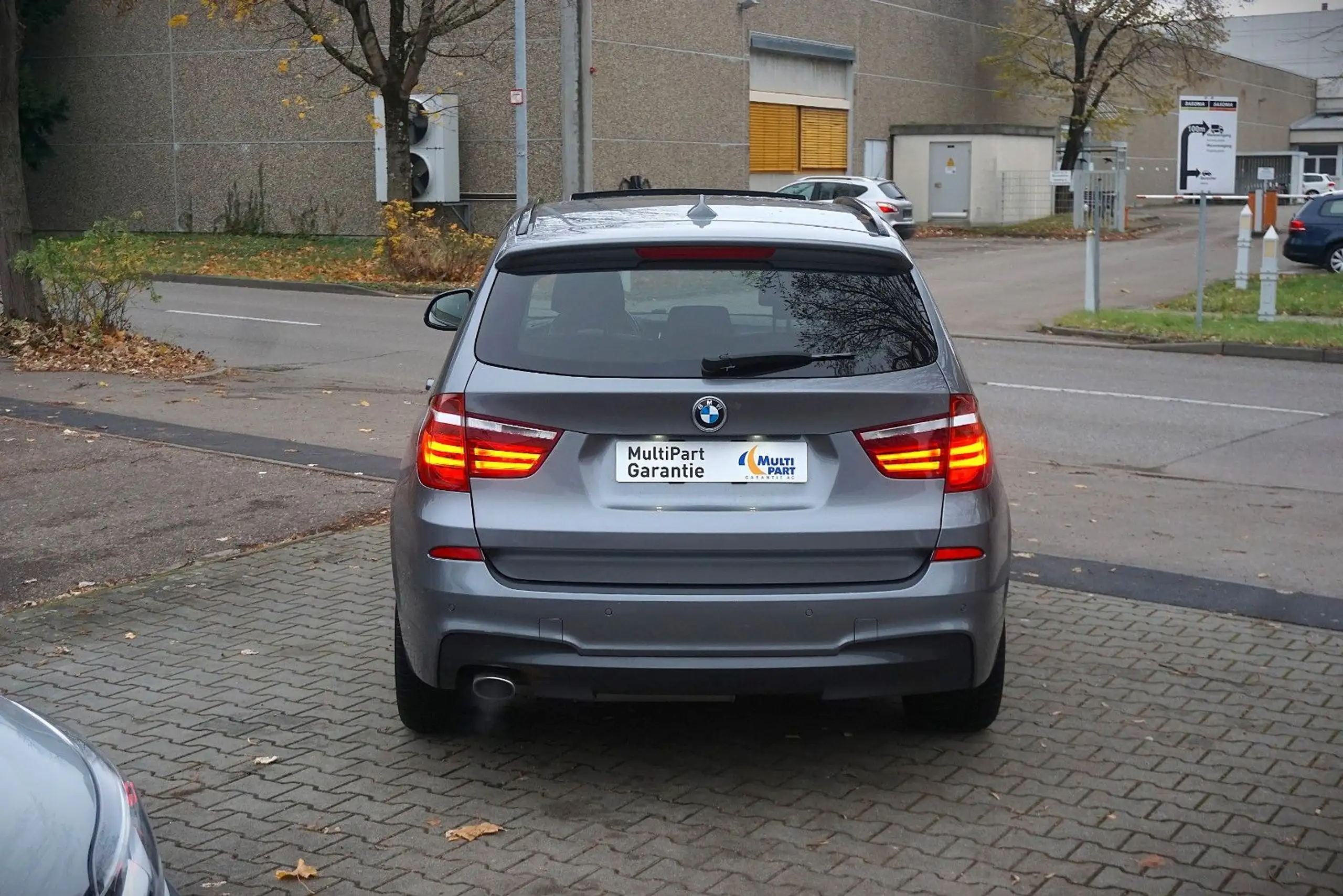 BMW - X3