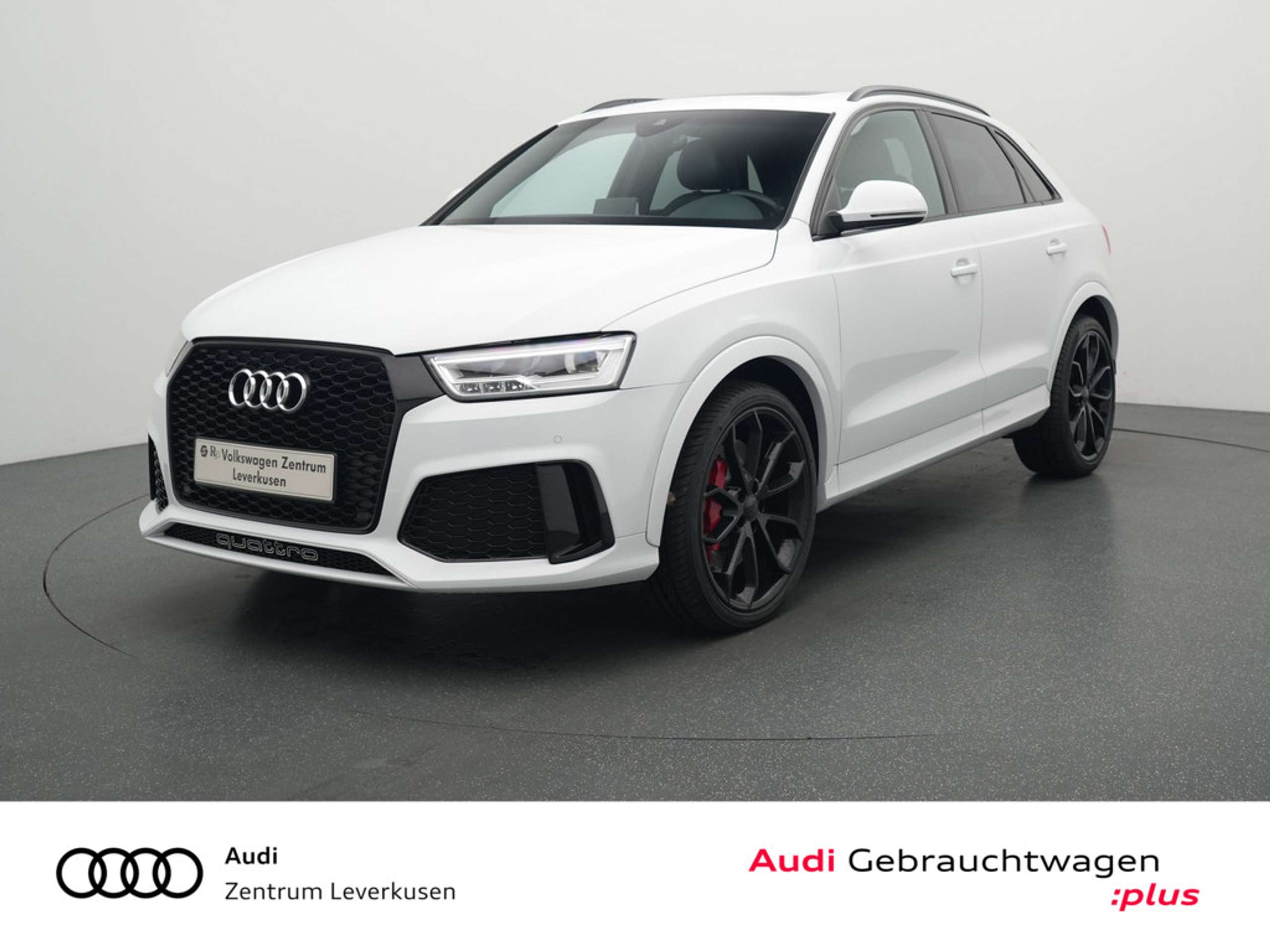 Audi - RS Q3