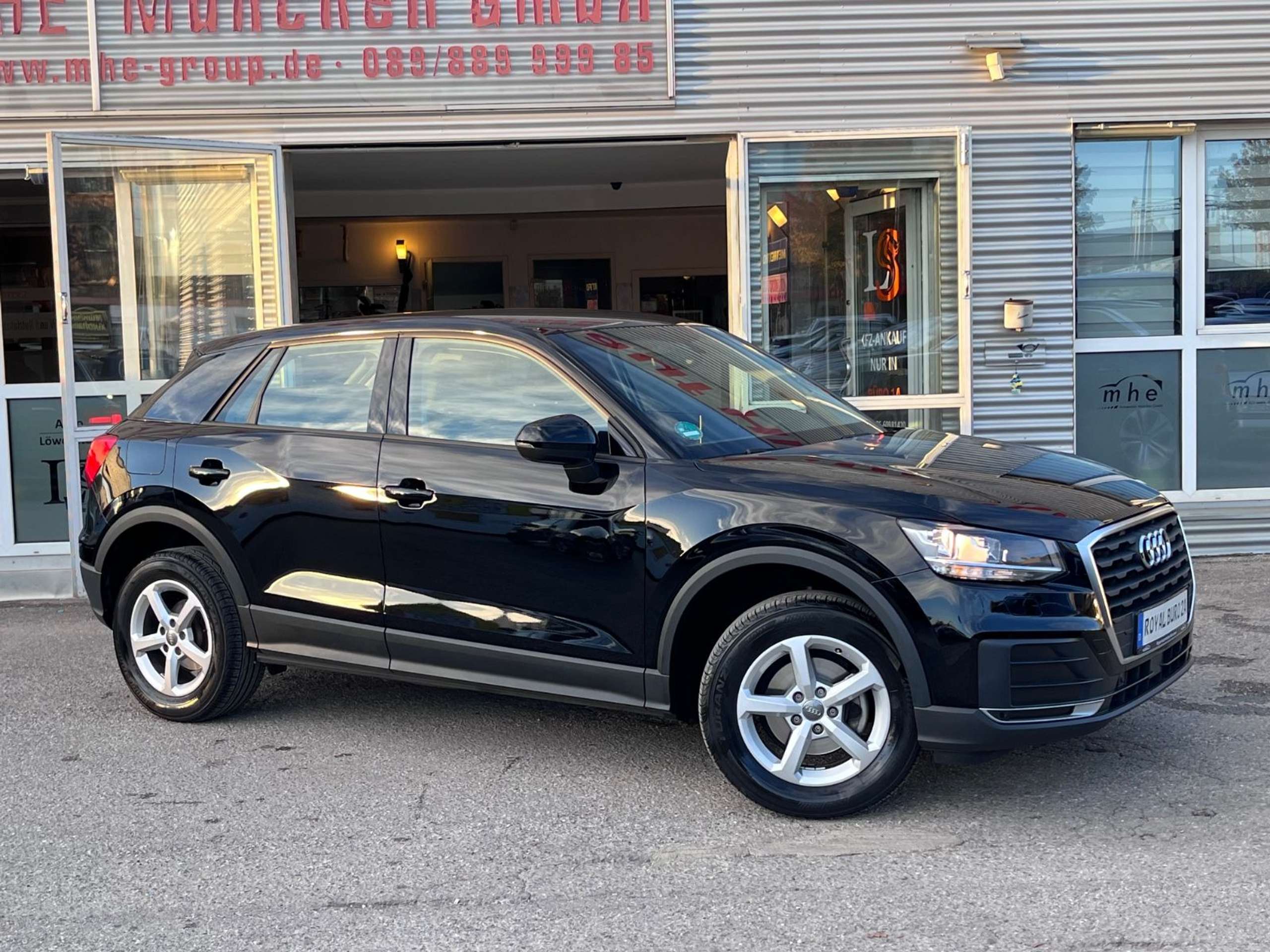 Audi - Q2