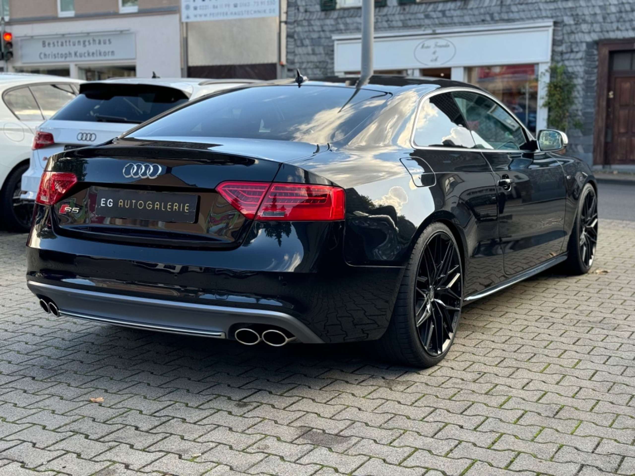 Audi - S5