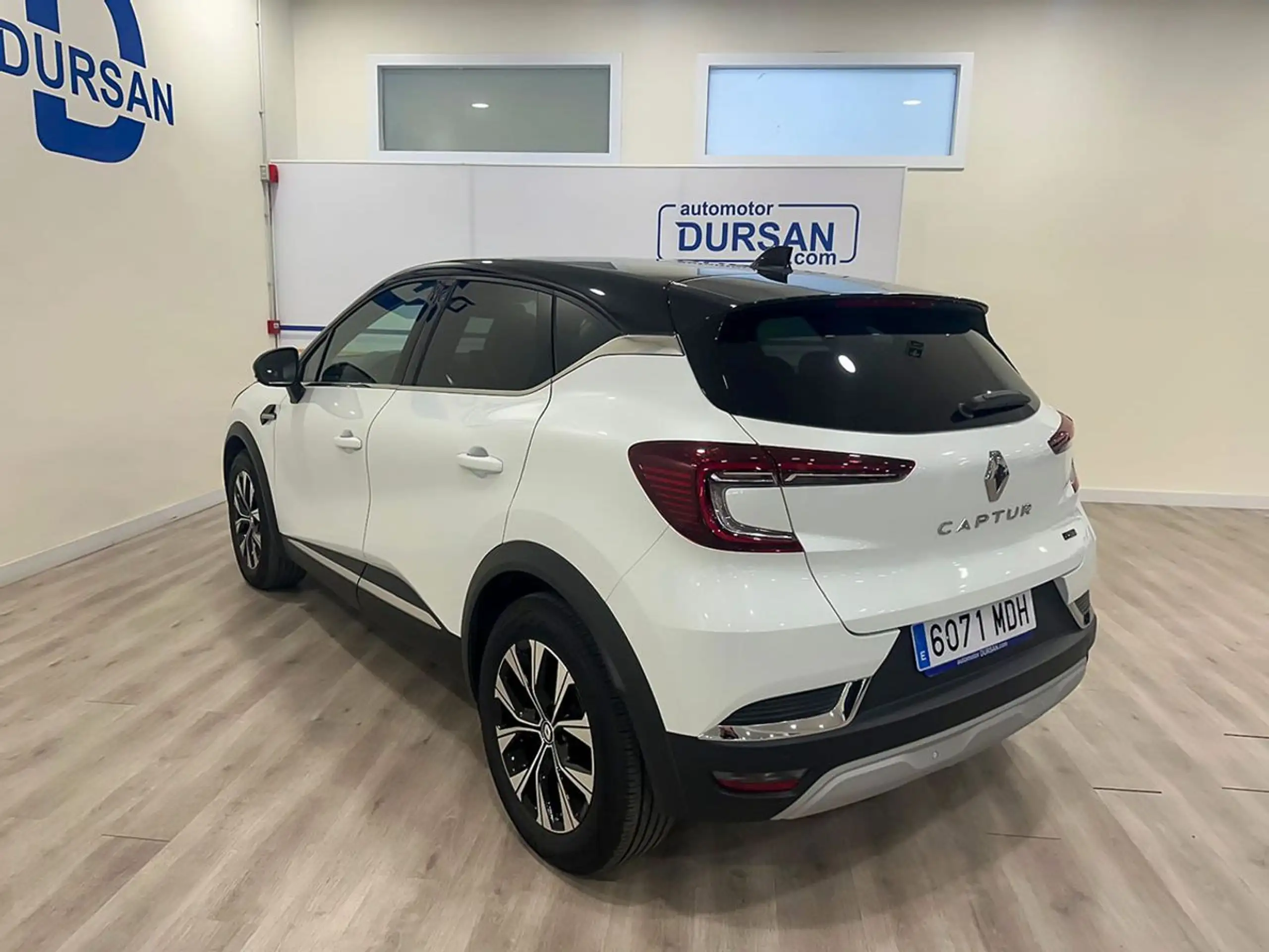 Renault - Captur