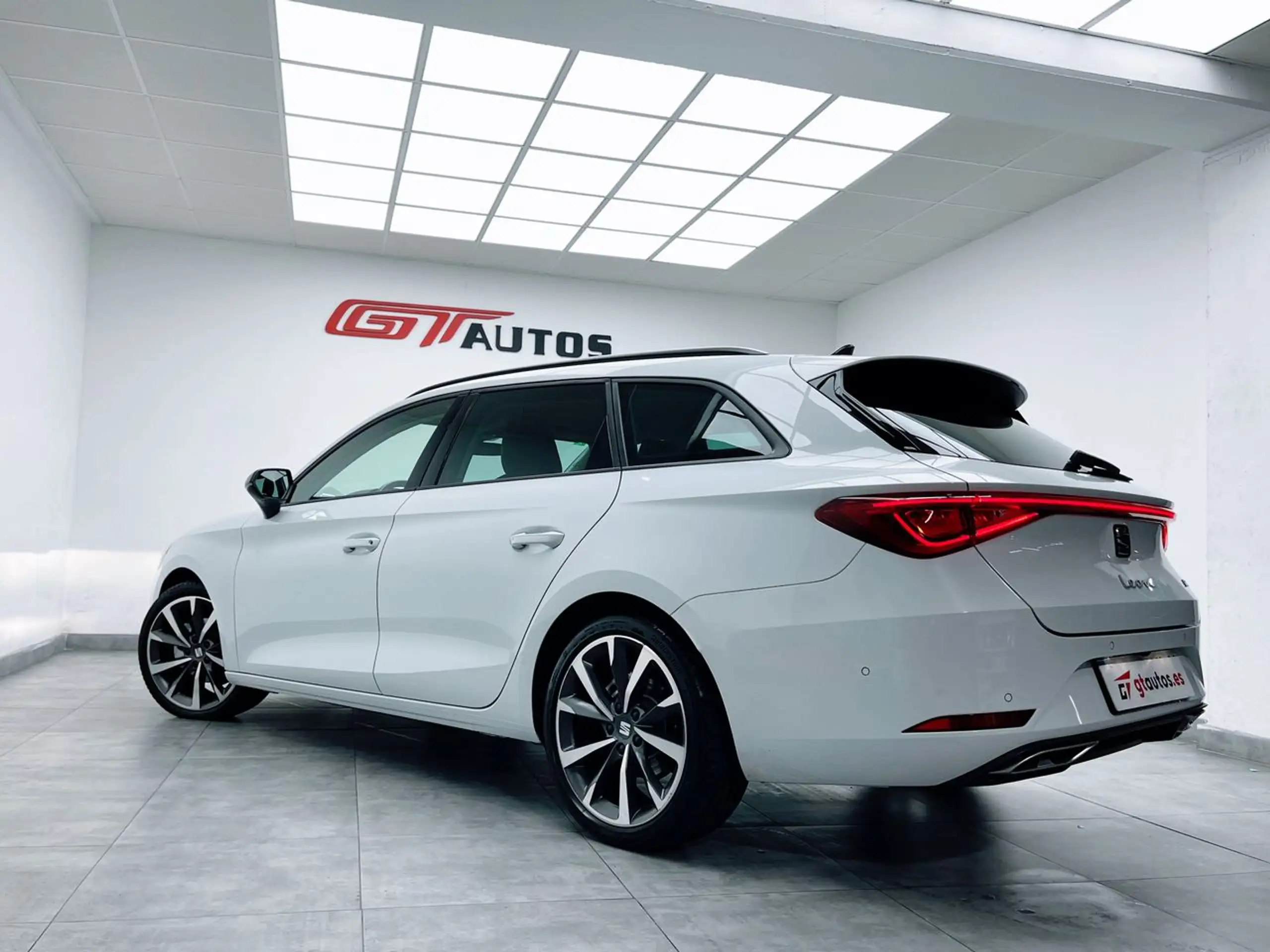 SEAT Leon 2021