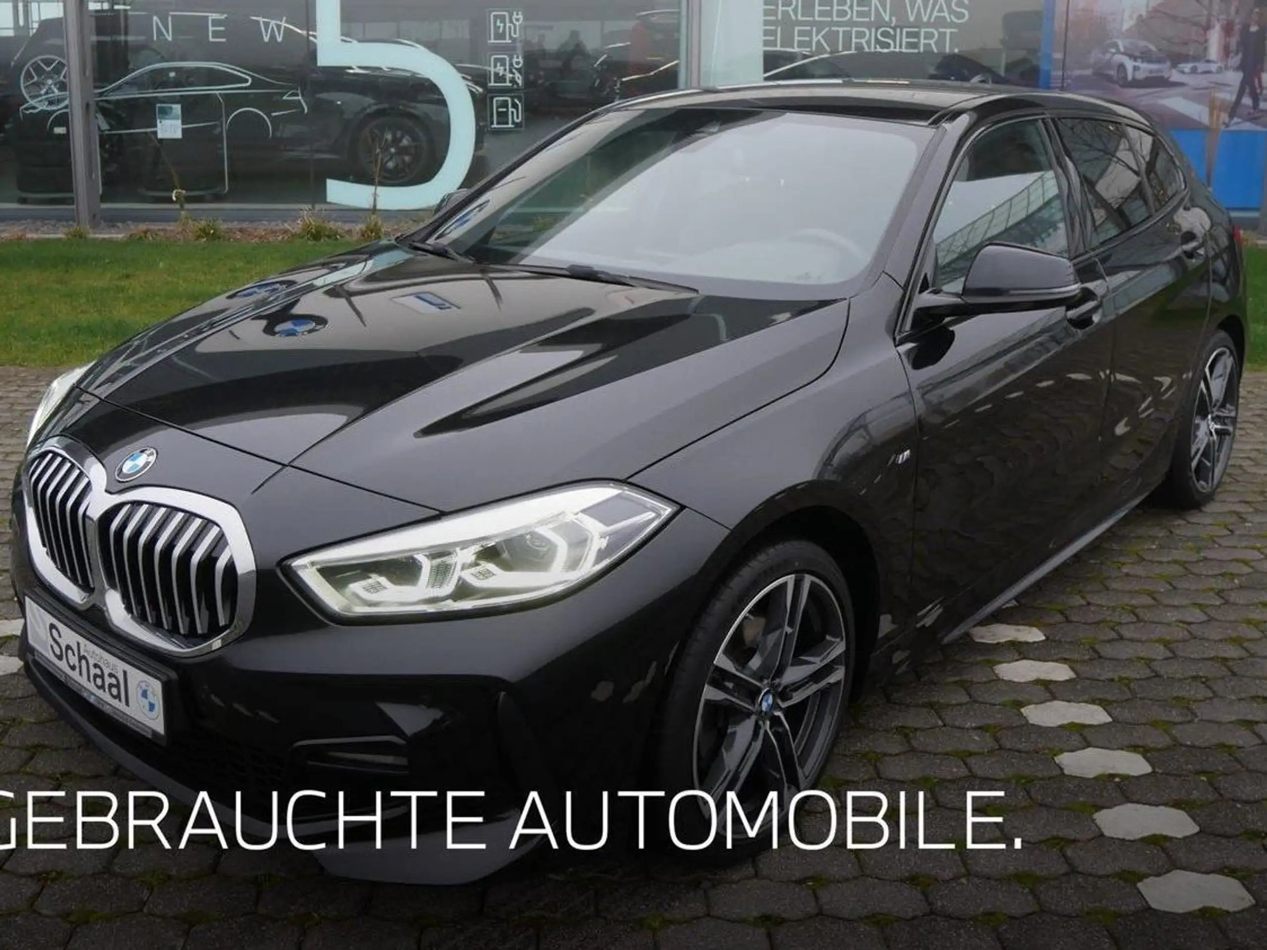 BMW 118 2021