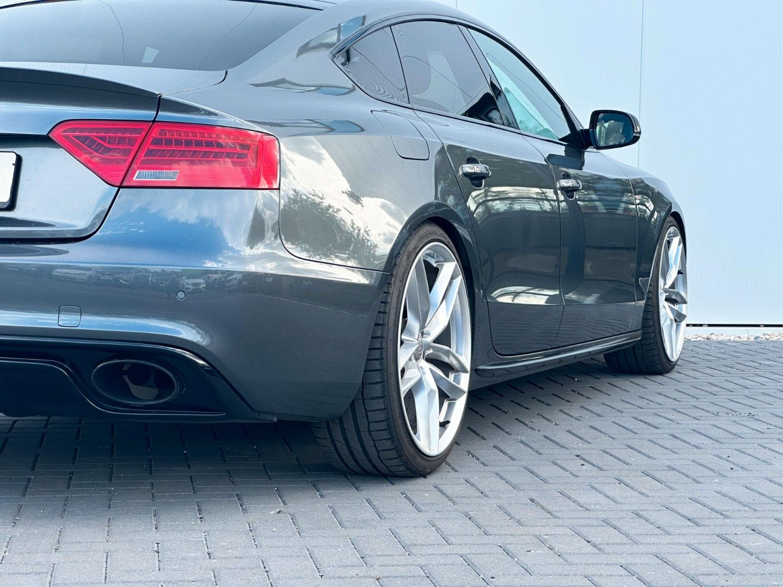 Audi - A5