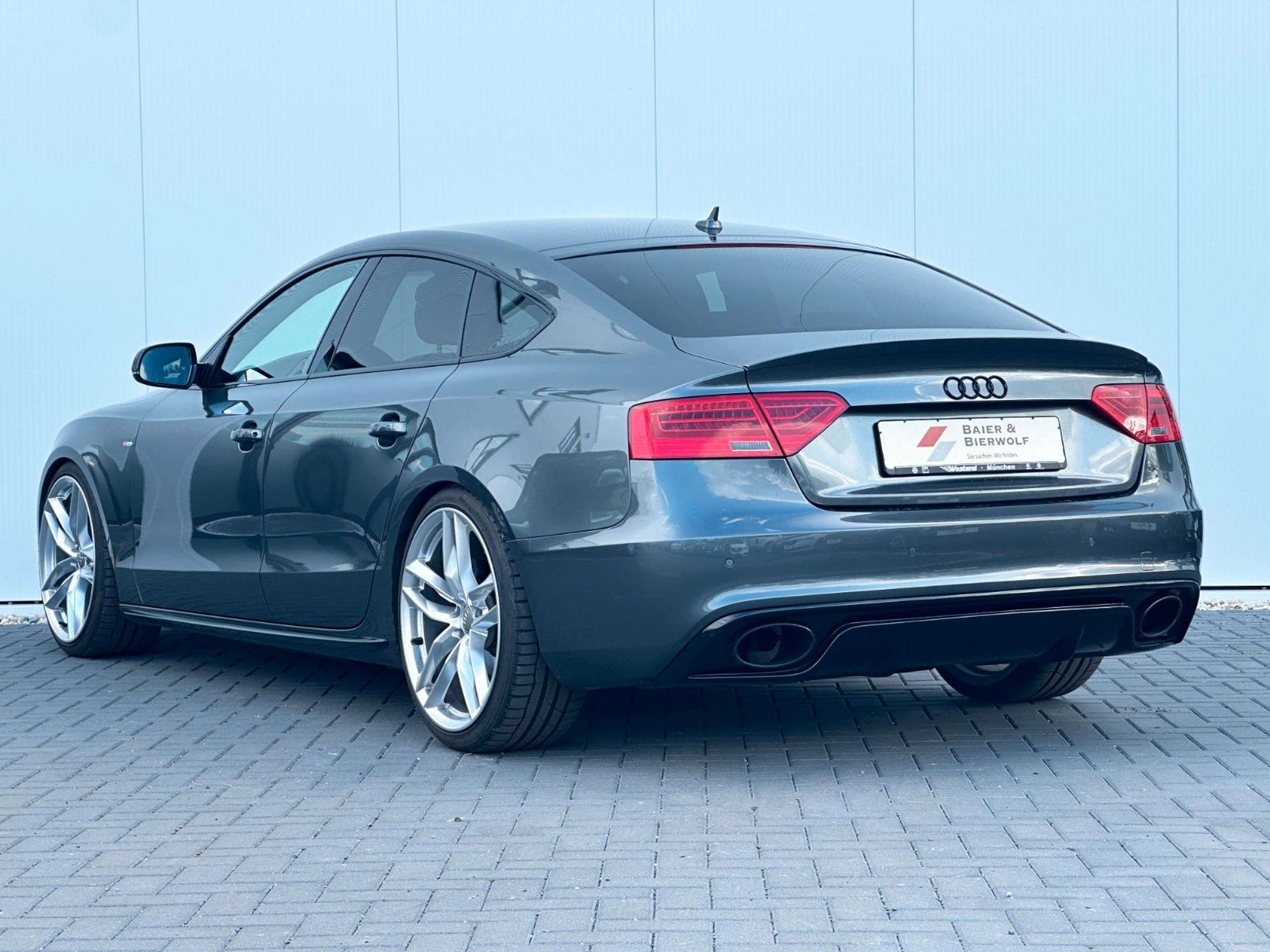 Audi - A5