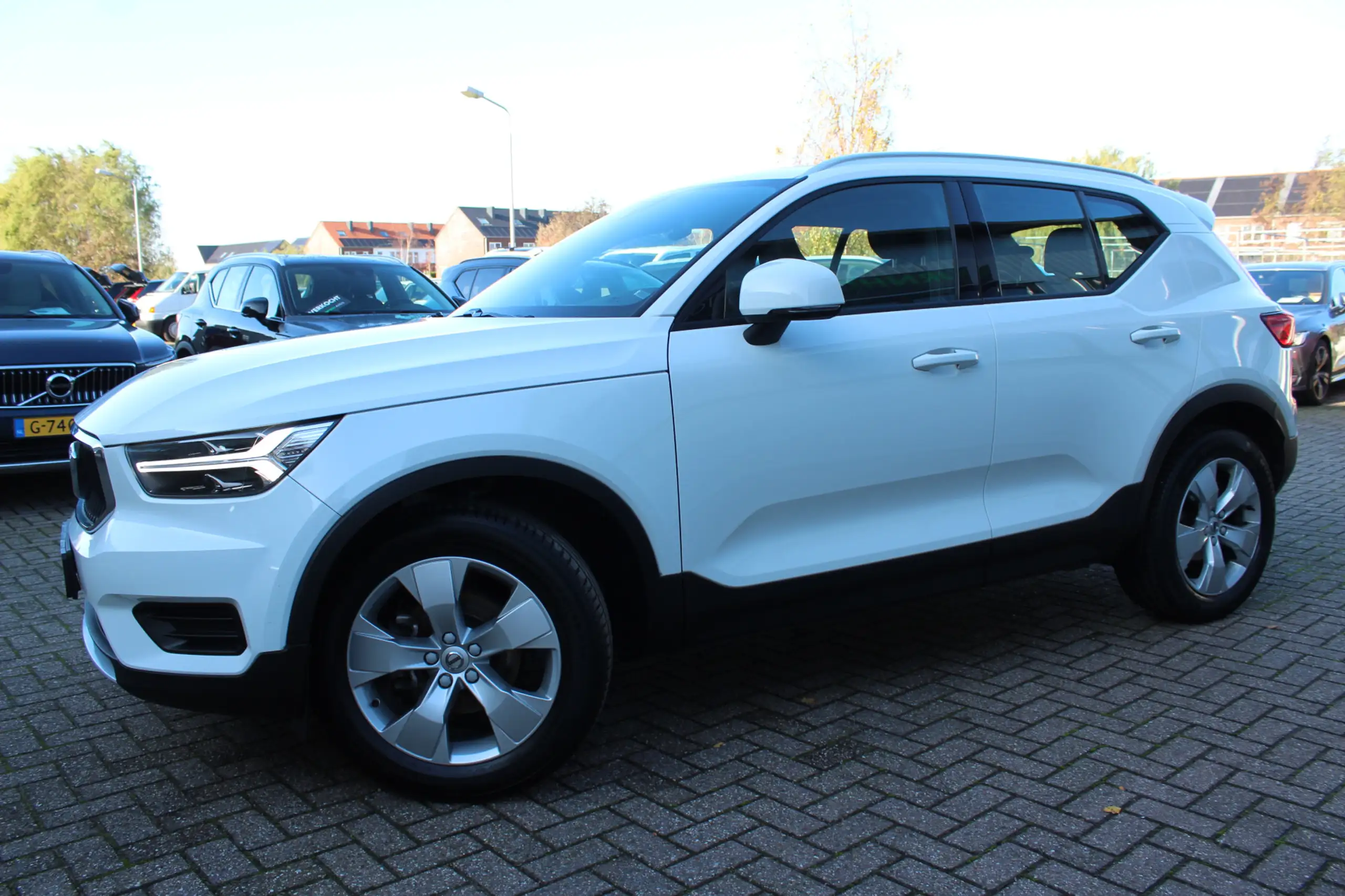 Volvo - XC40