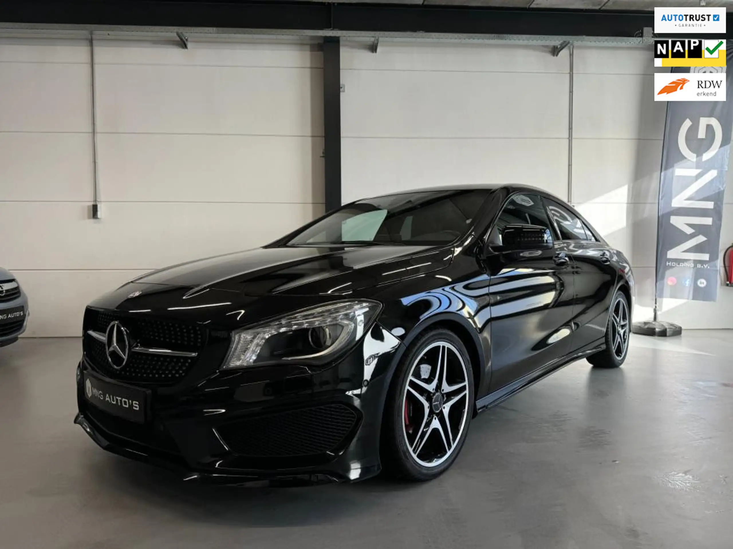 Mercedes-Benz - CLA 180