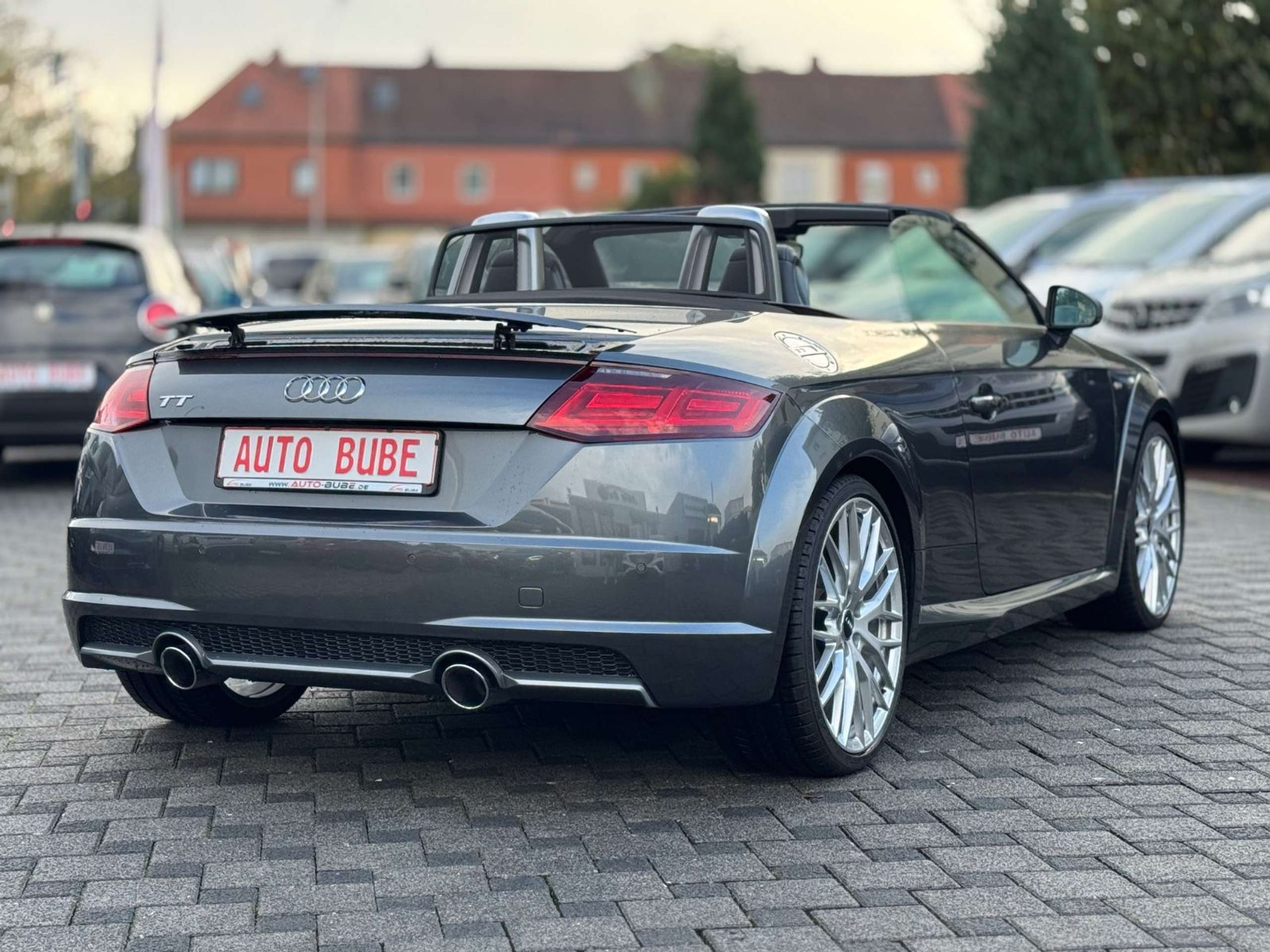 Audi - TT