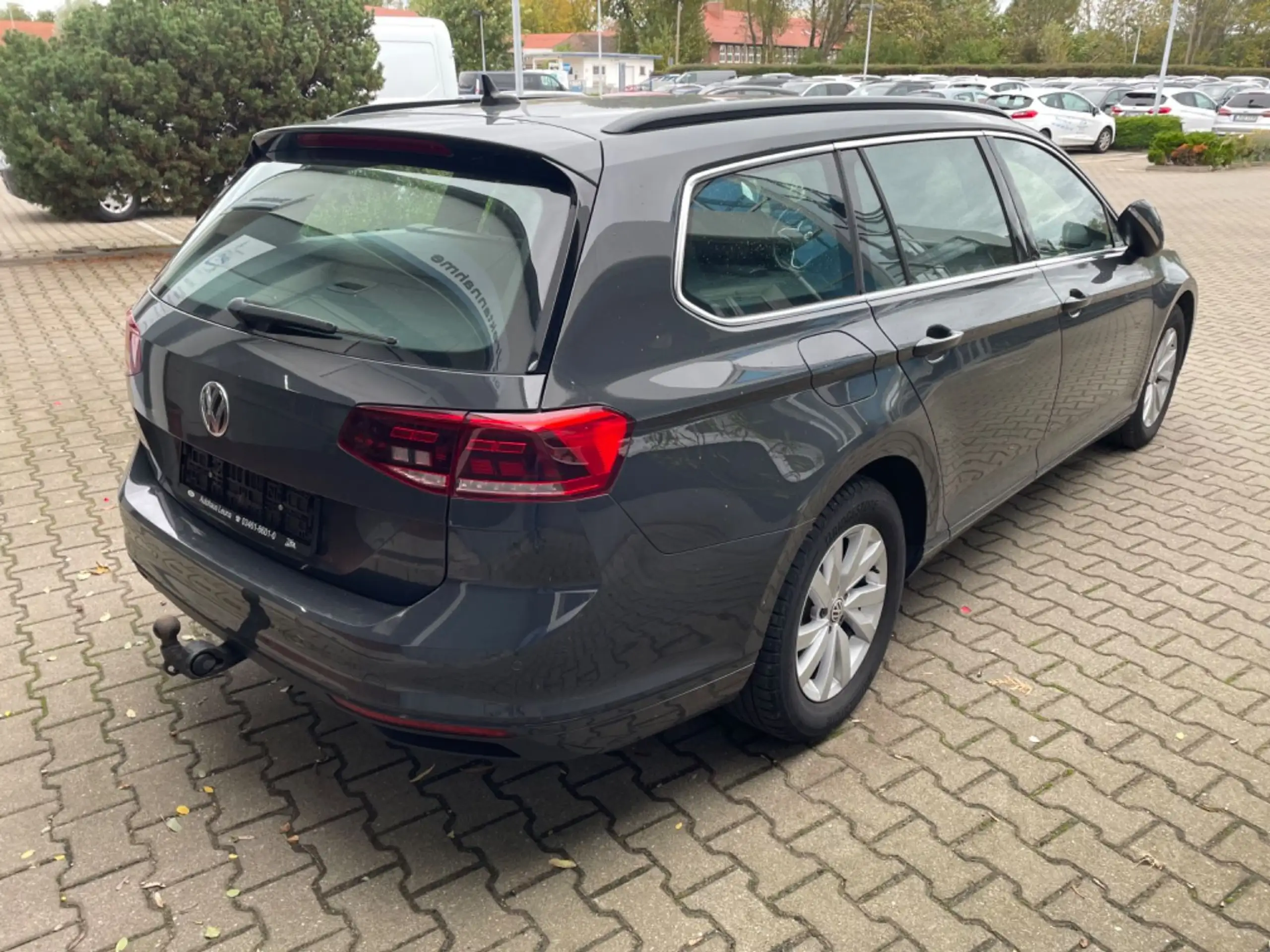 Volkswagen - Passat Variant