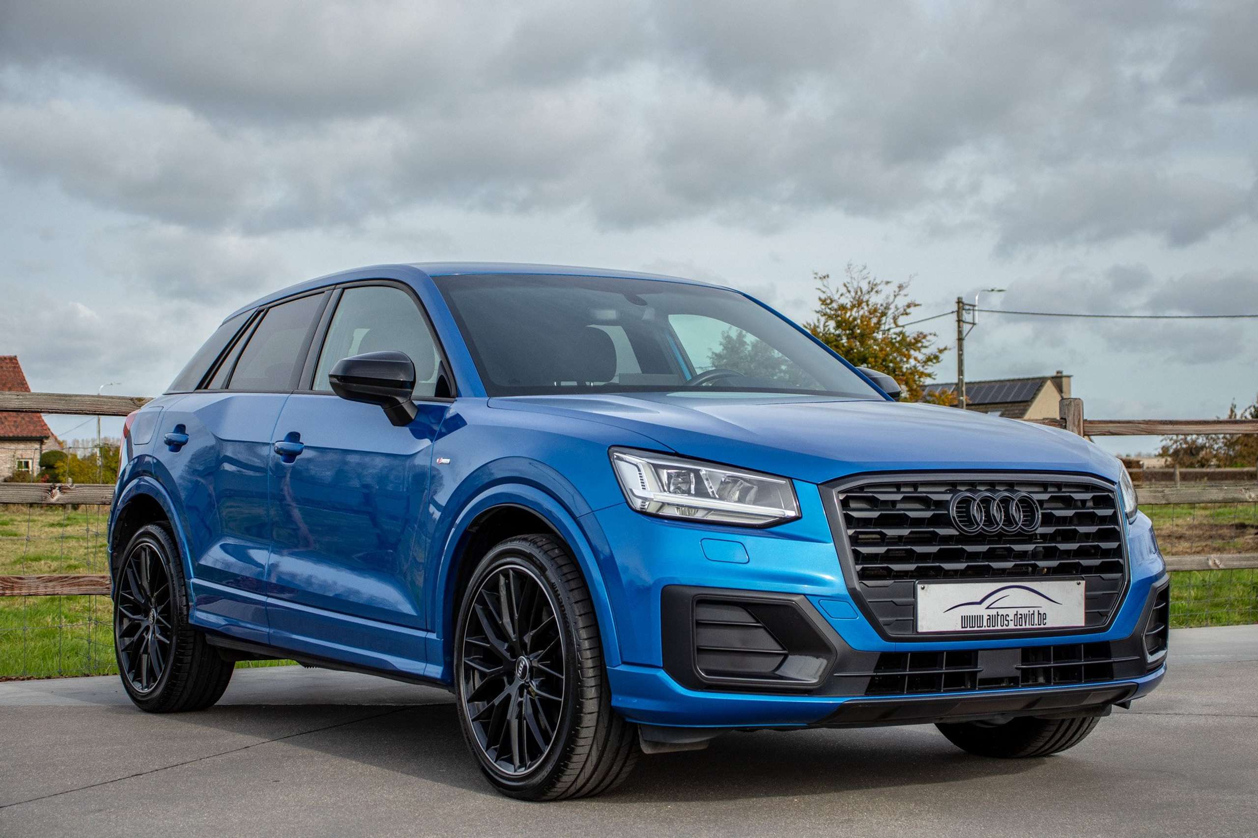 Audi - Q2