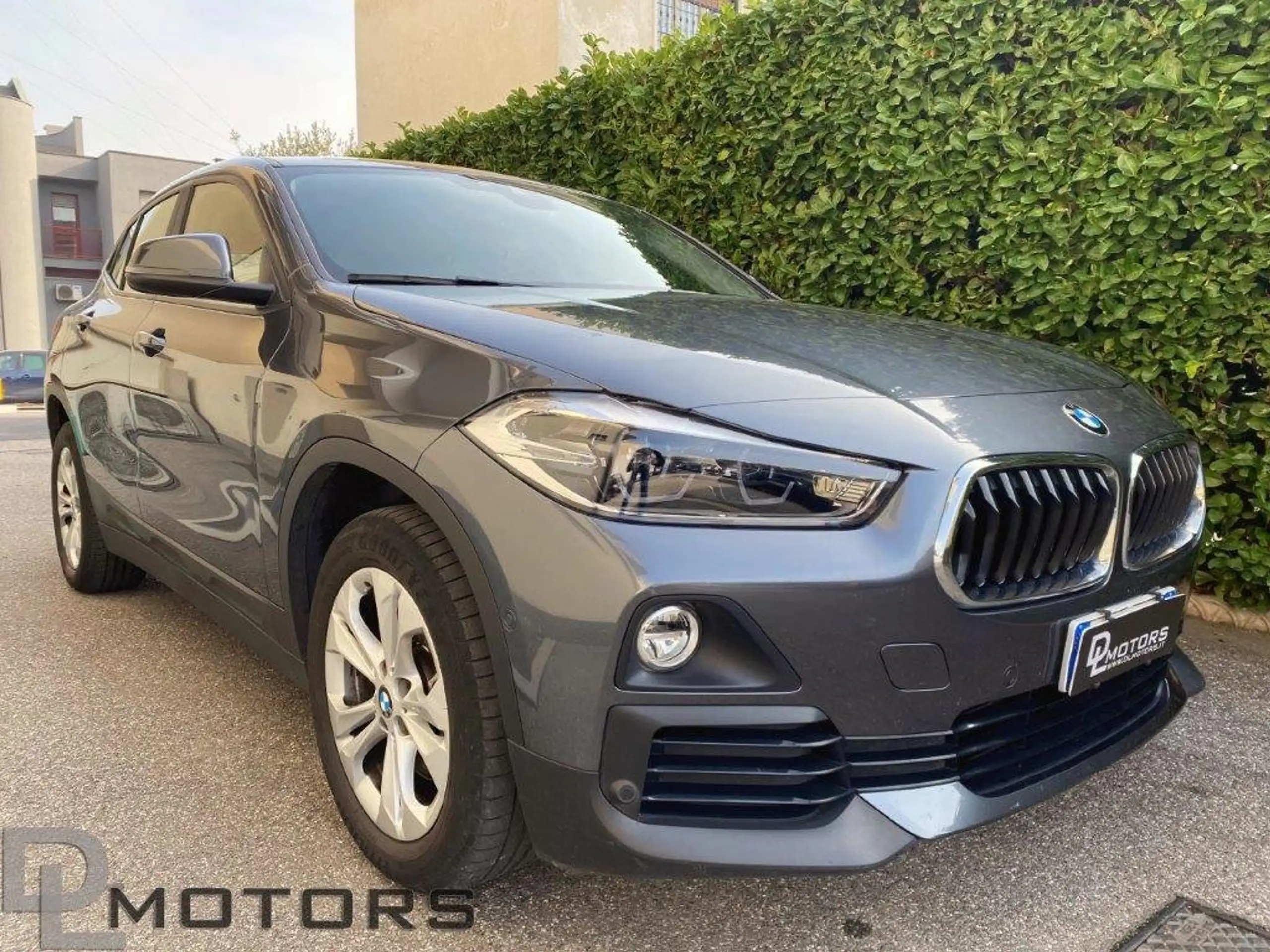 BMW - X2