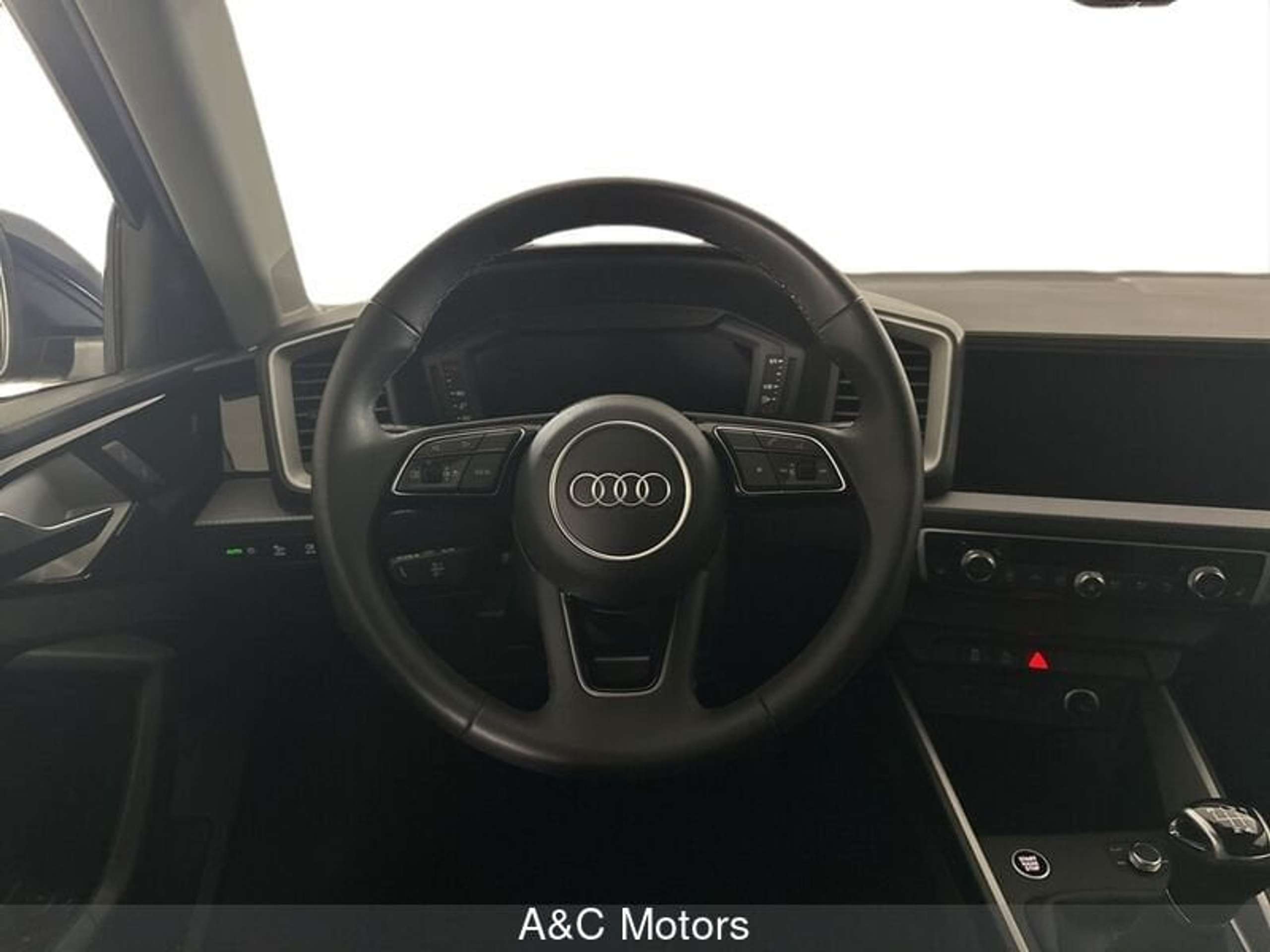 Audi - A1