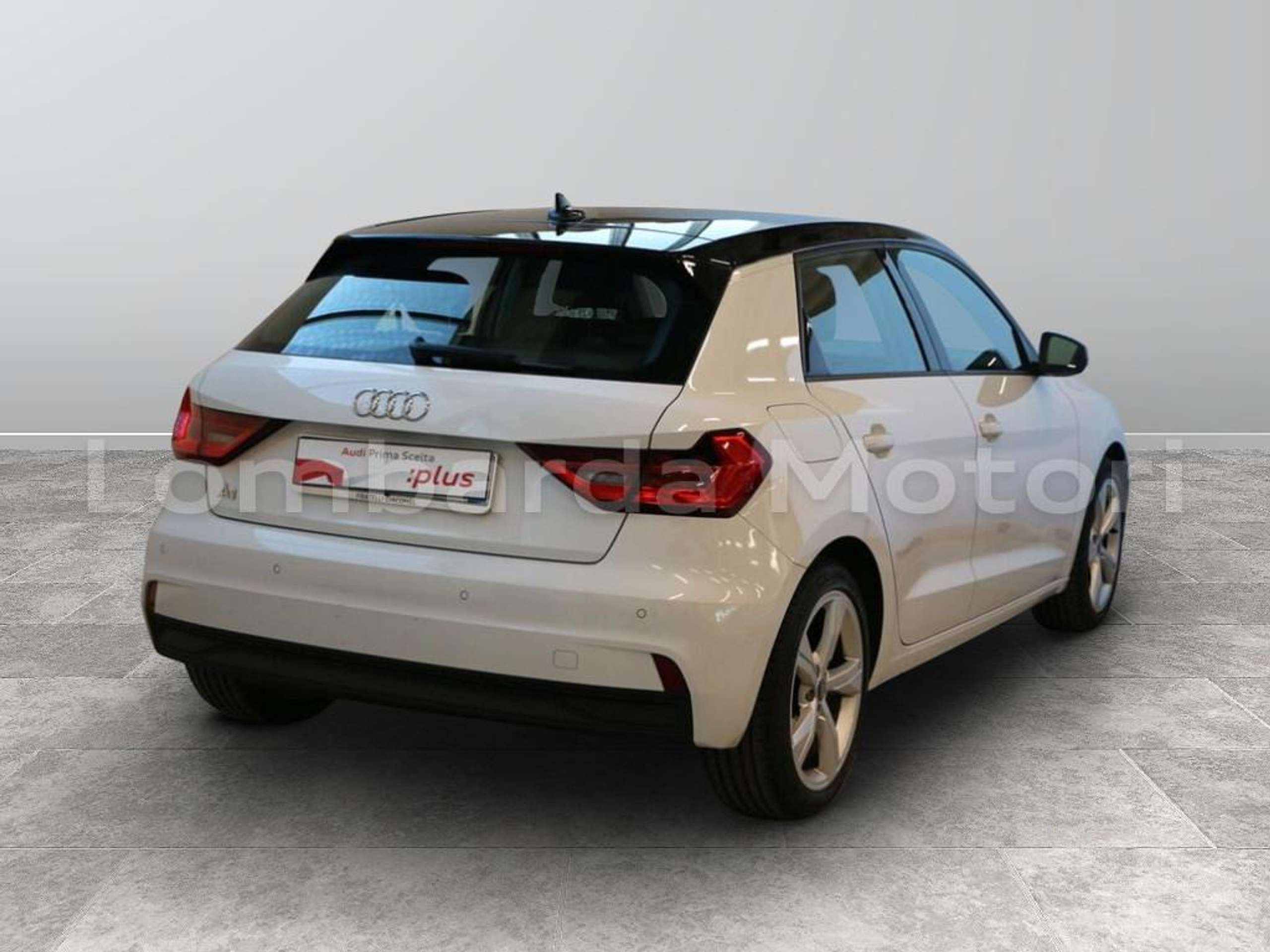 Audi - A1